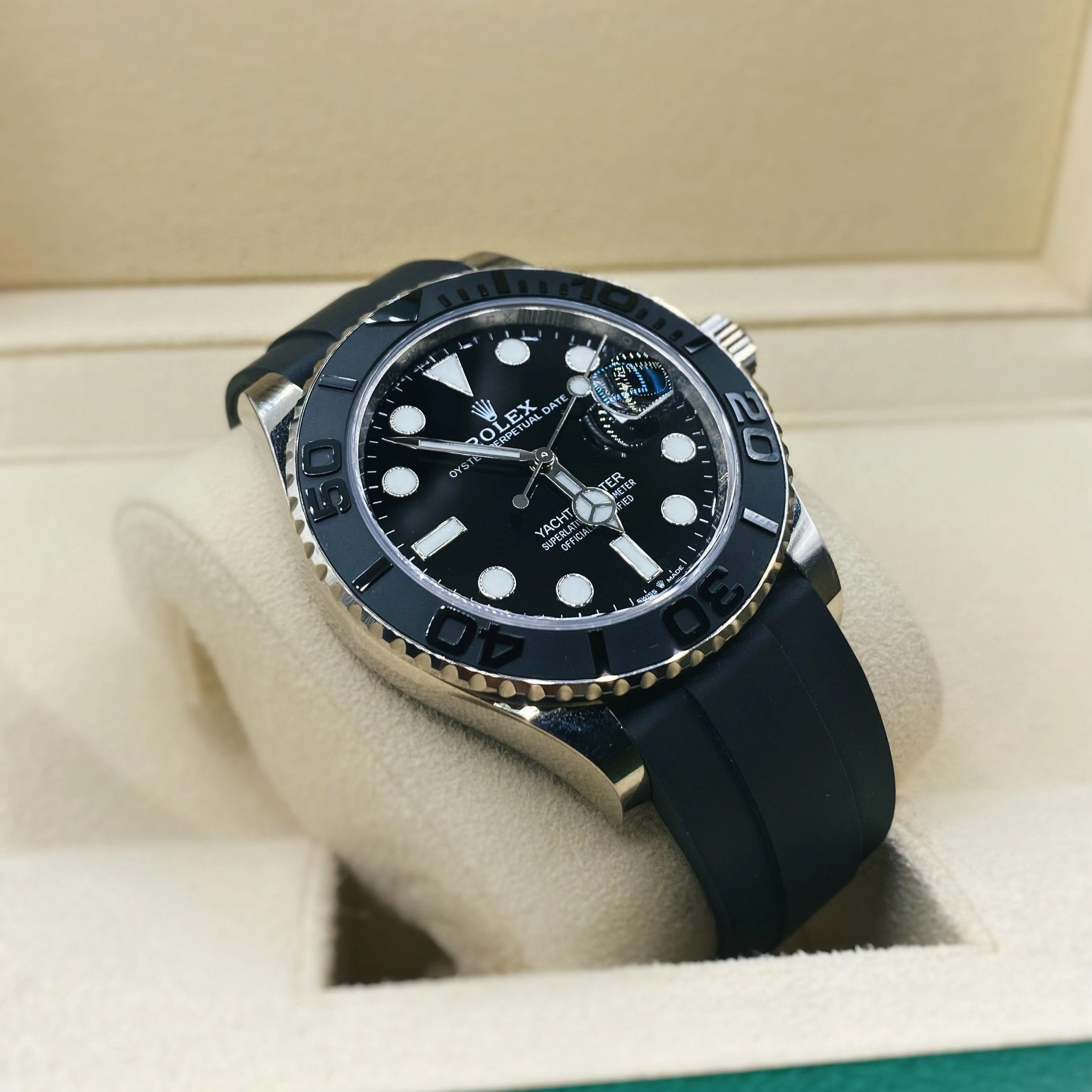 2021 complete Set UNWORN Rolex Yachtmaster 42mm - Ref: 226659-0002 - Black Dial & 18K White Gold Case, Black Oysterflex Bracelet Men's Watch