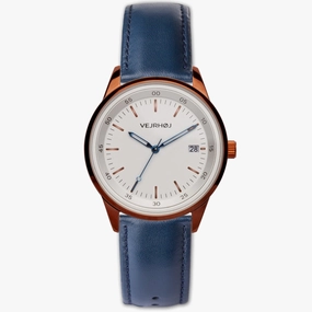 A06 | white | blue (automatic)