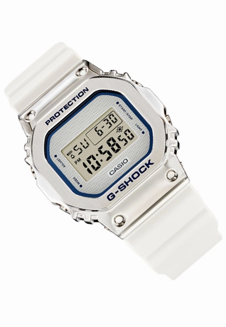 Casio G-shock GM-5600LC-7DR Digital Rubber Strap Watch for Men