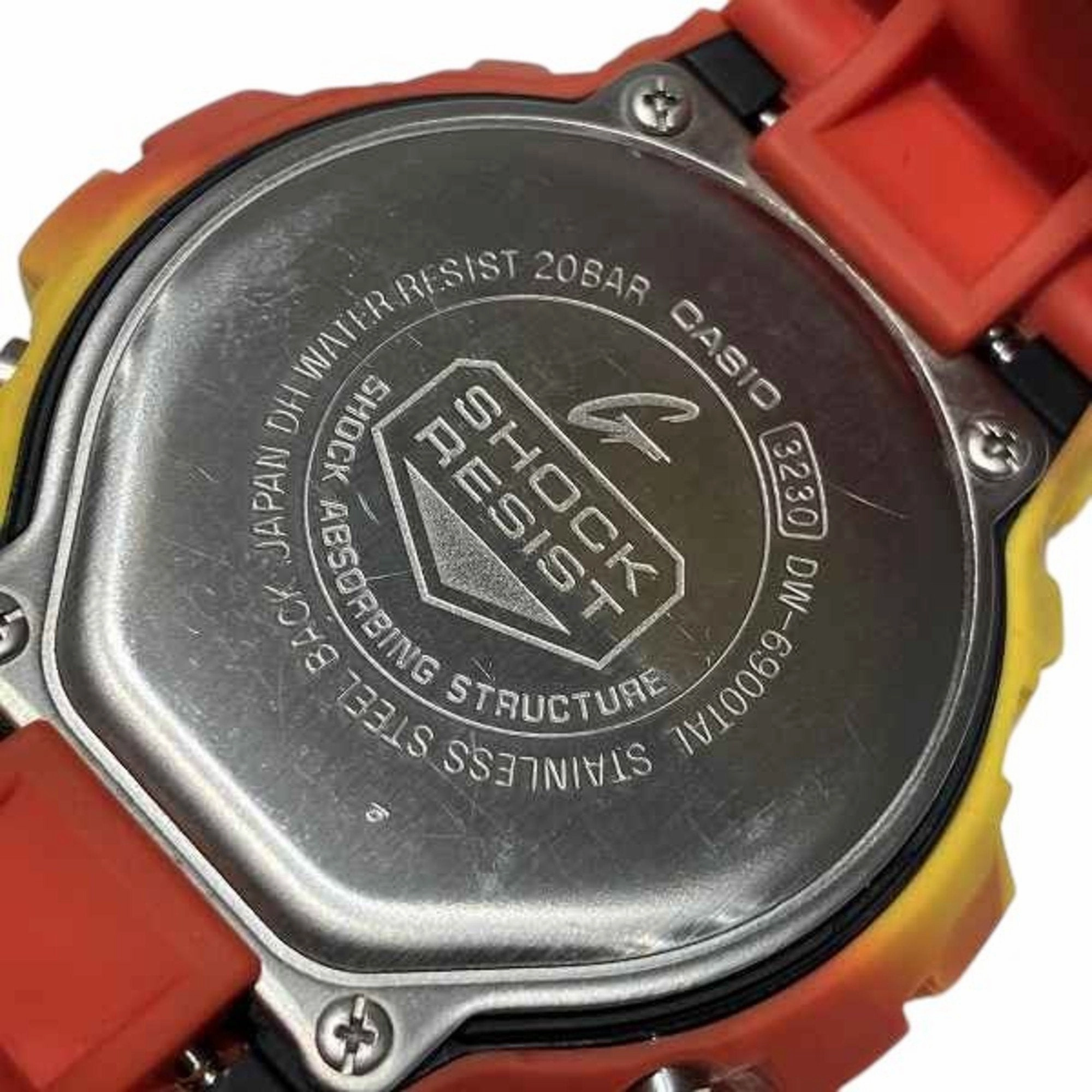 Casio Resin Wristwatch (Pre-Owned)