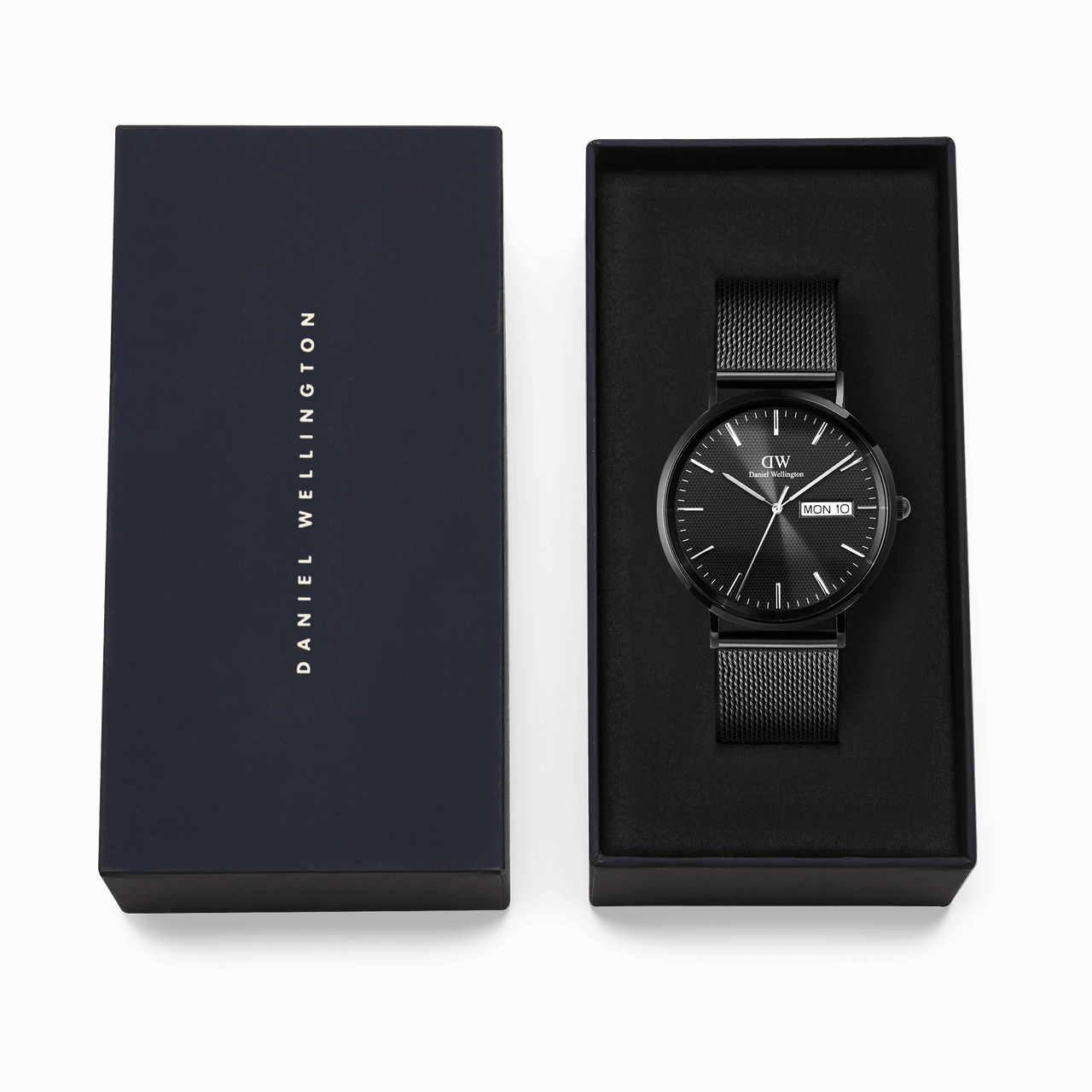 Daniel Wellington Classic Black Dial Watch DW00100831
