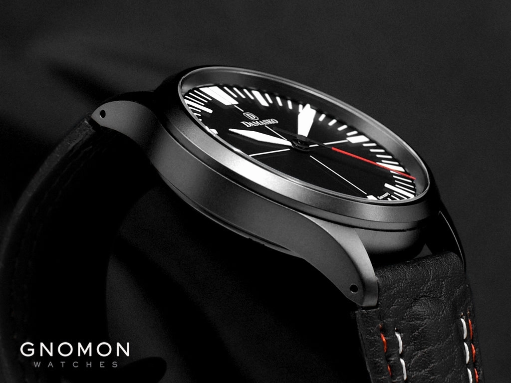 DK30 Black