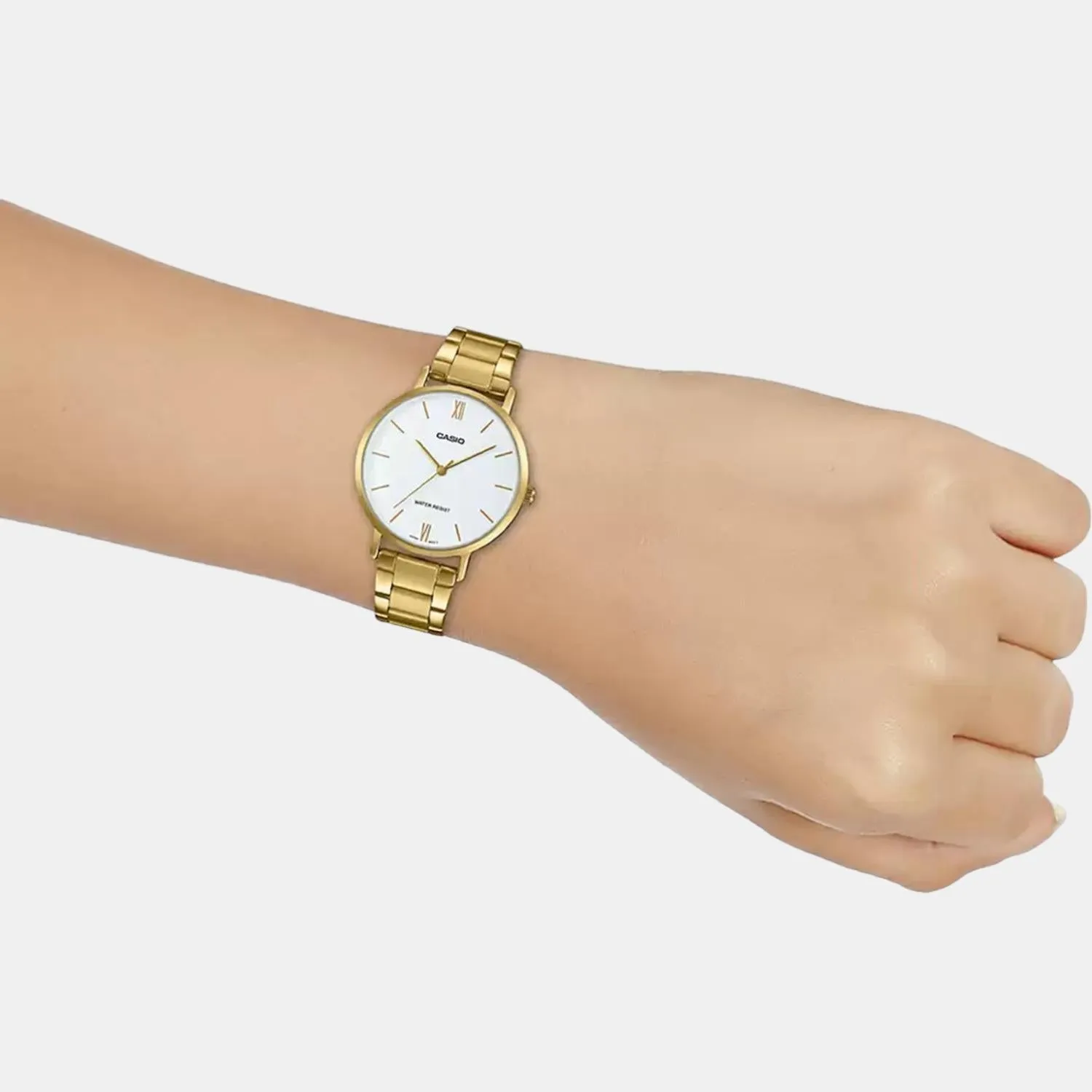 Enticer Women's White Dial Analog Stainless Steel Watch A1784 - LTP-VT01G-7BUDF