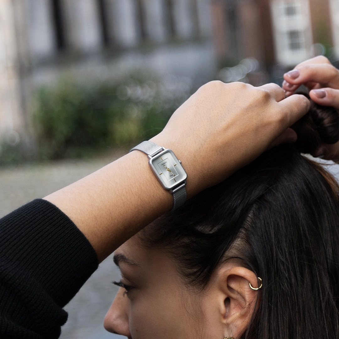 Light grey OOZOO watch with metal mesh bracelet - C20383