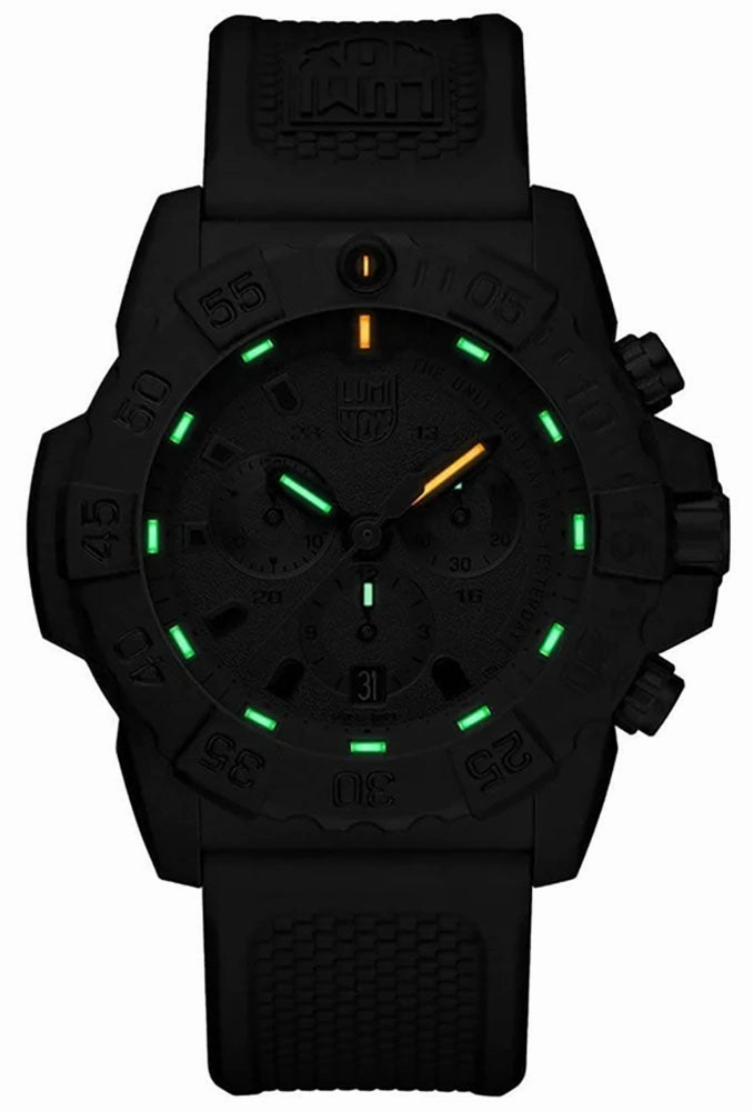 Luminox Navy Seal Chronograph CARBONOX Black Dial Black Rubber Strap Date Divers Quartz Mens Watch XS.3581.EY