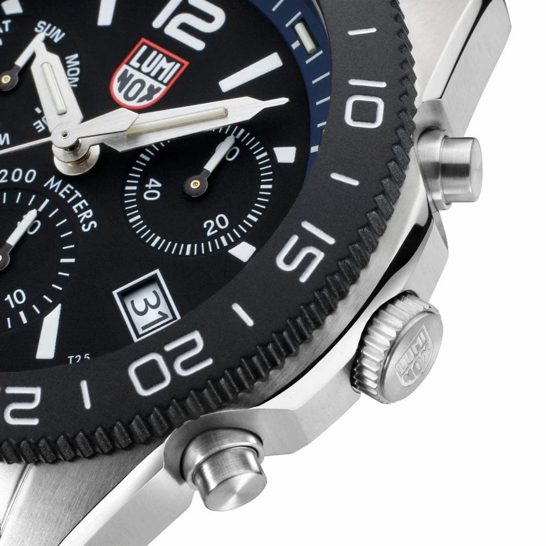 Luminox Pacific Diver Chronograph Stainless Steel Black Dial Blue/Black Interchangeable Rubber Strap Day/Date Divers Quartz Mens Watch XS.3143.SET