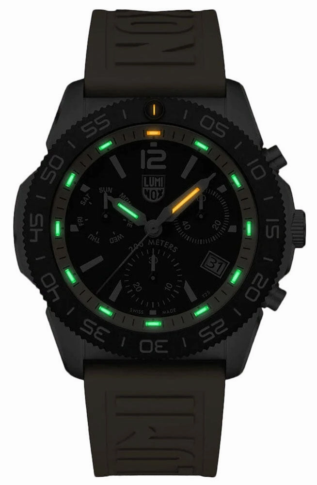 Luminox Pacific Diver Chronograph Stainless Steel Black Dial Yellow Rubber Strap Day/Date Divers Quartz Mens Watch XS.3145