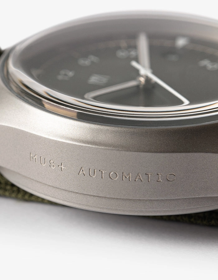 MUS 02 NAVY P AUTO
