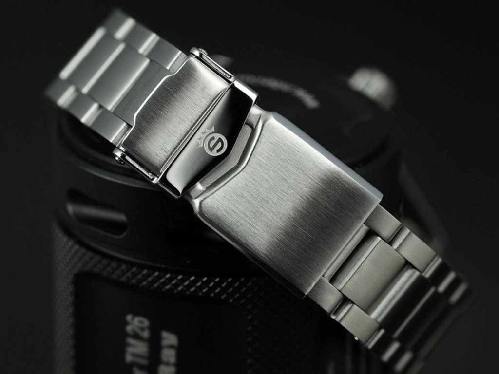 Ocean 39 Black Ceramic