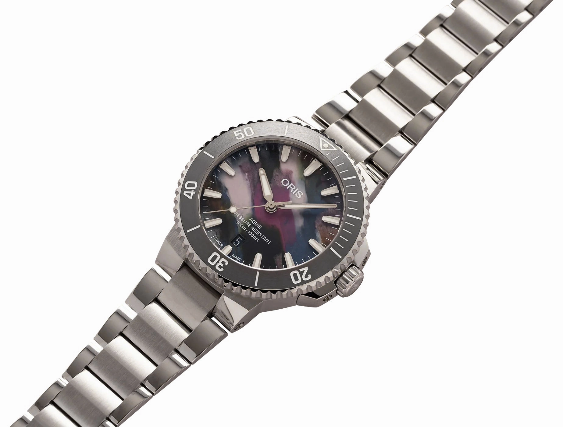 Oris Aquis Date Upcycle Automatic Stainless Steel Multicolored Dial Divers Mens Watch 733 7787 4150-07 8 22 04PEB