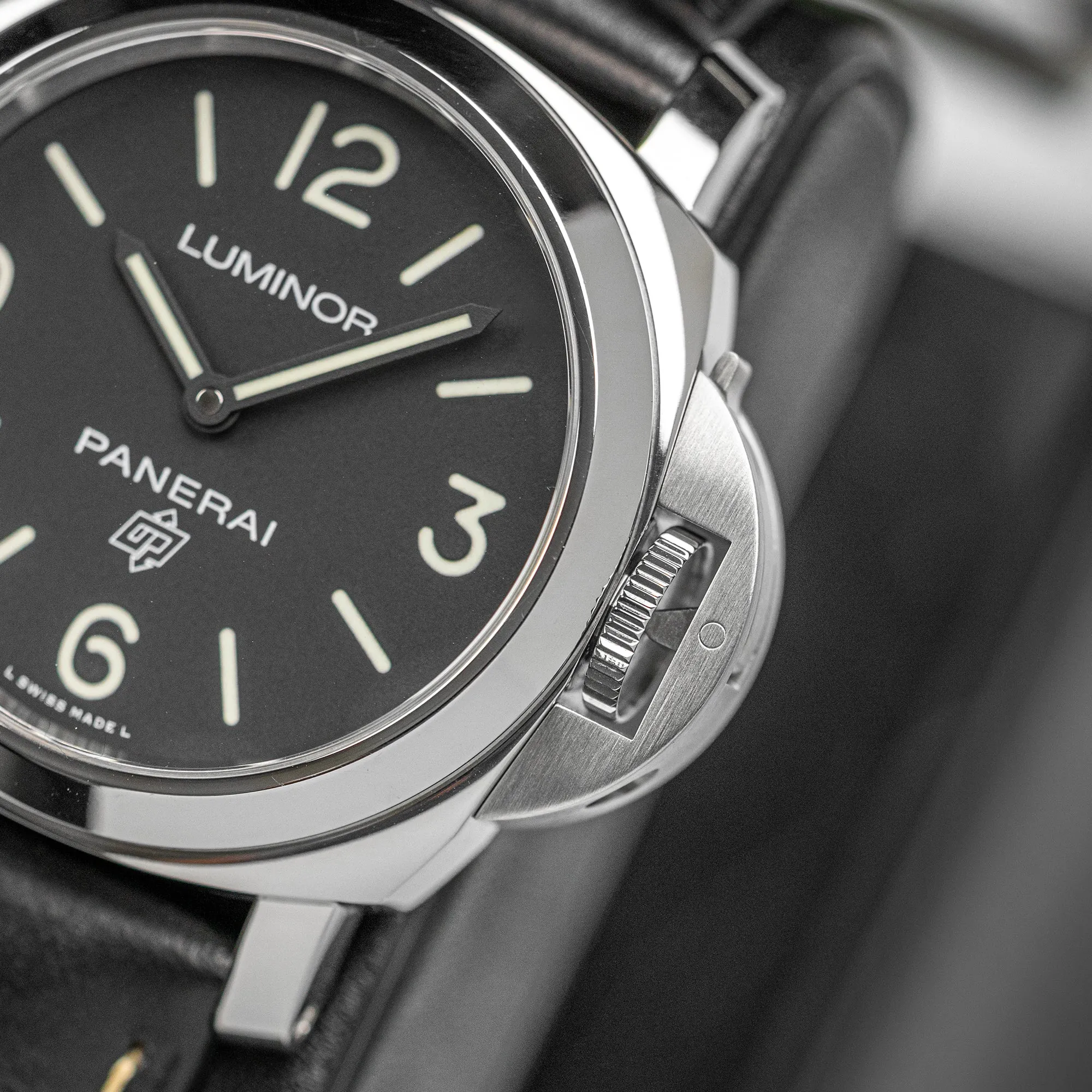 Panerai Luminor Base Logo PAM00773