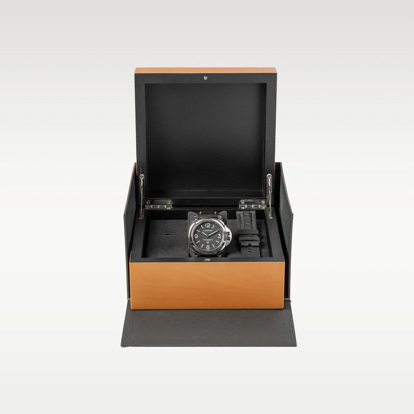 Panerai Luminor Base Logo PAM00773