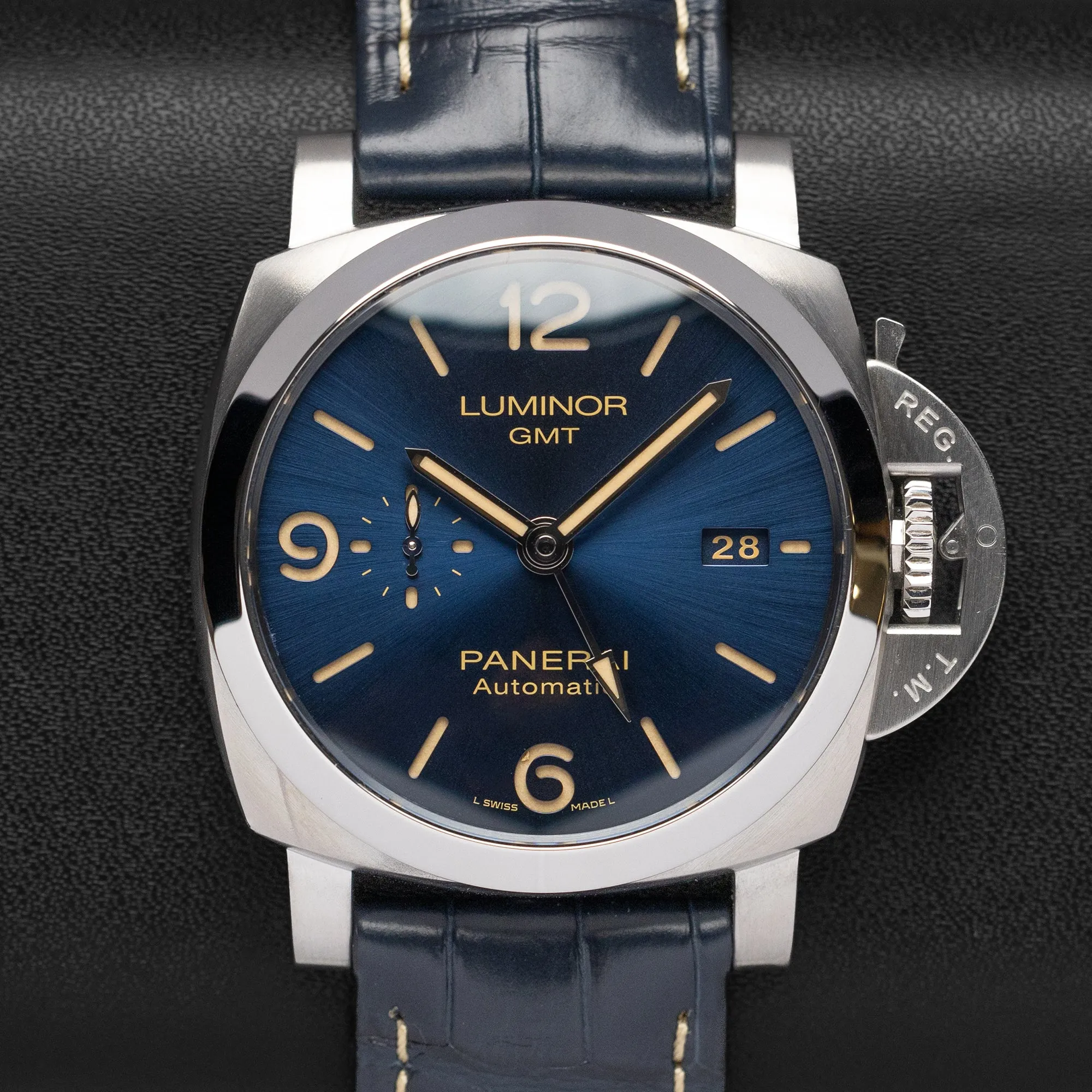Panerai Luminor GMT Pam 1033