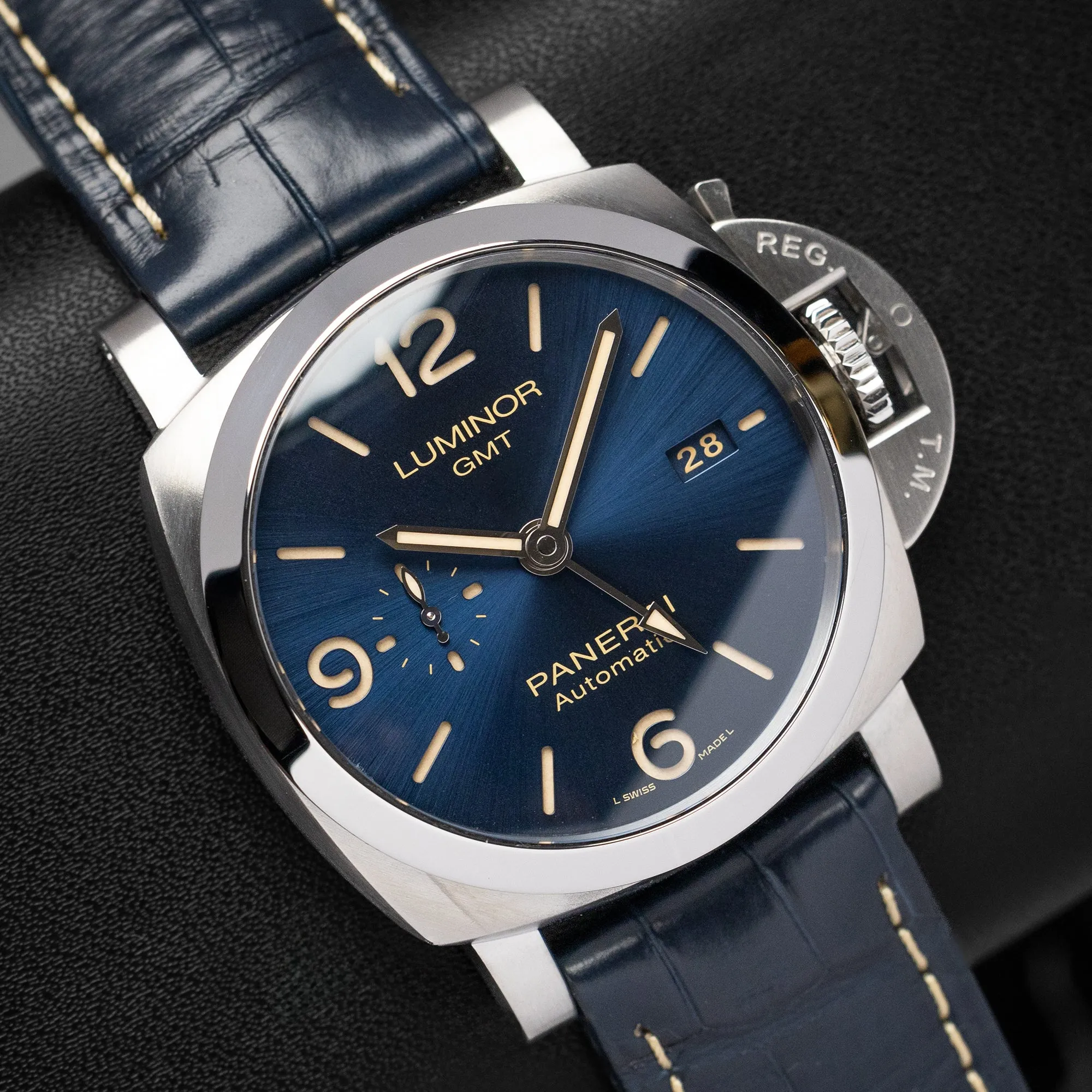 Panerai Luminor GMT Pam 1033