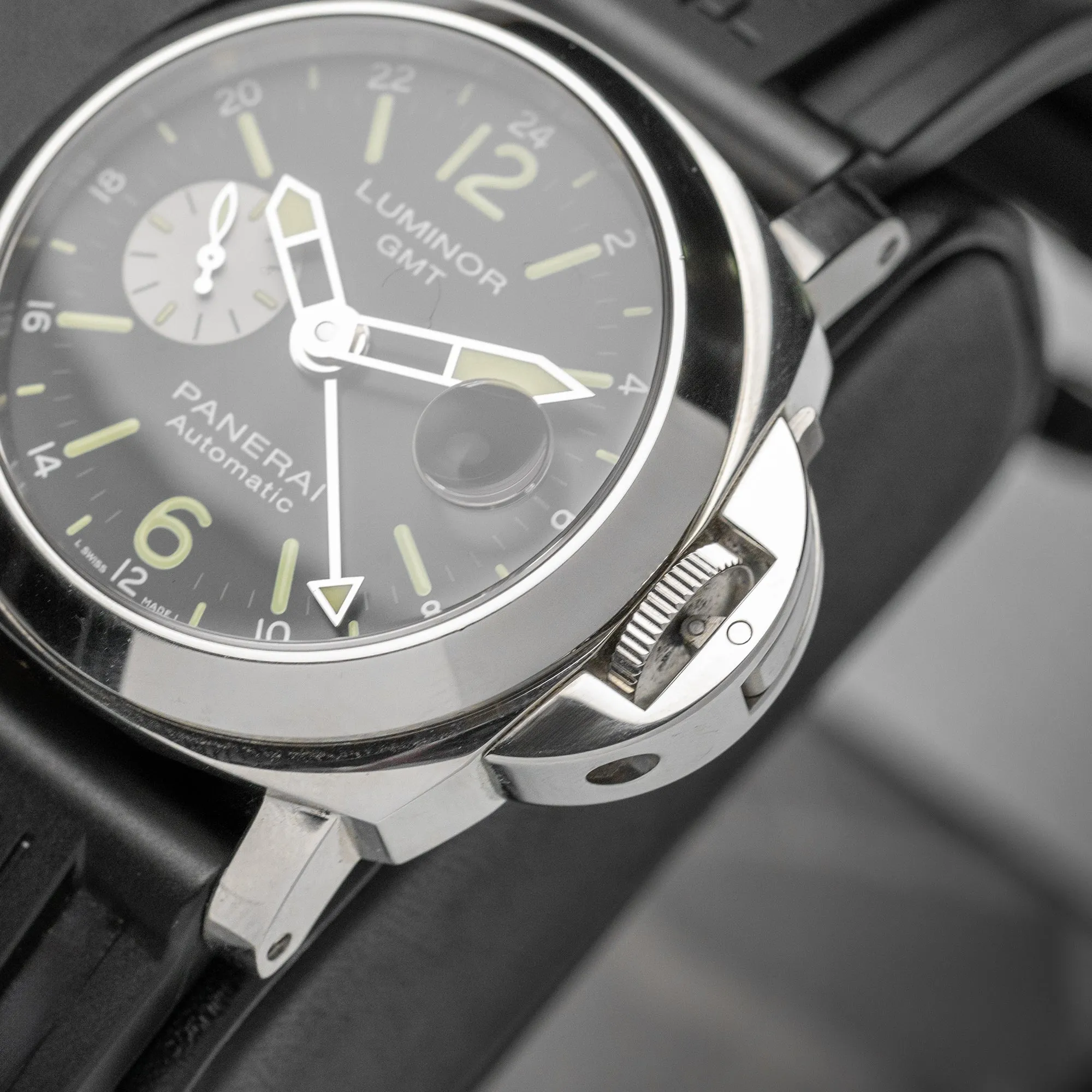 Panerai Luminor GMT PAM01088