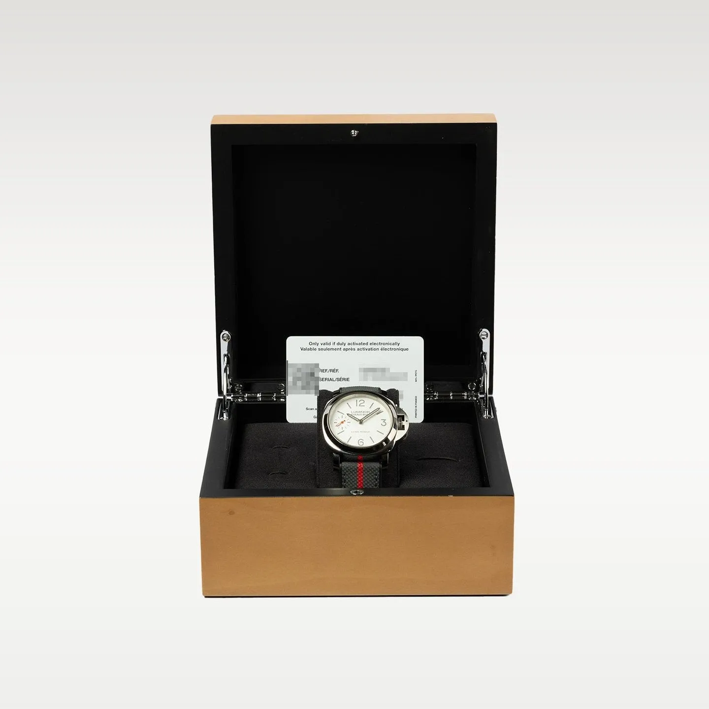 Panerai Luminor Luna Rossa PAM01342