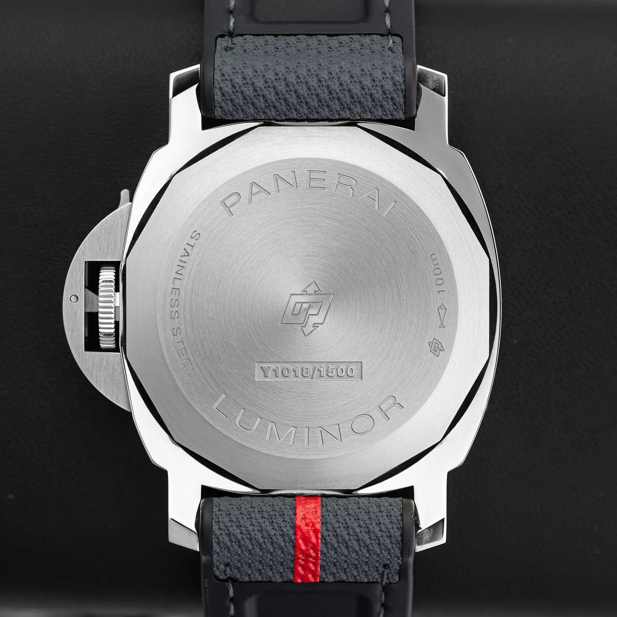 Panerai Luminor Luna Rossa PAM01342
