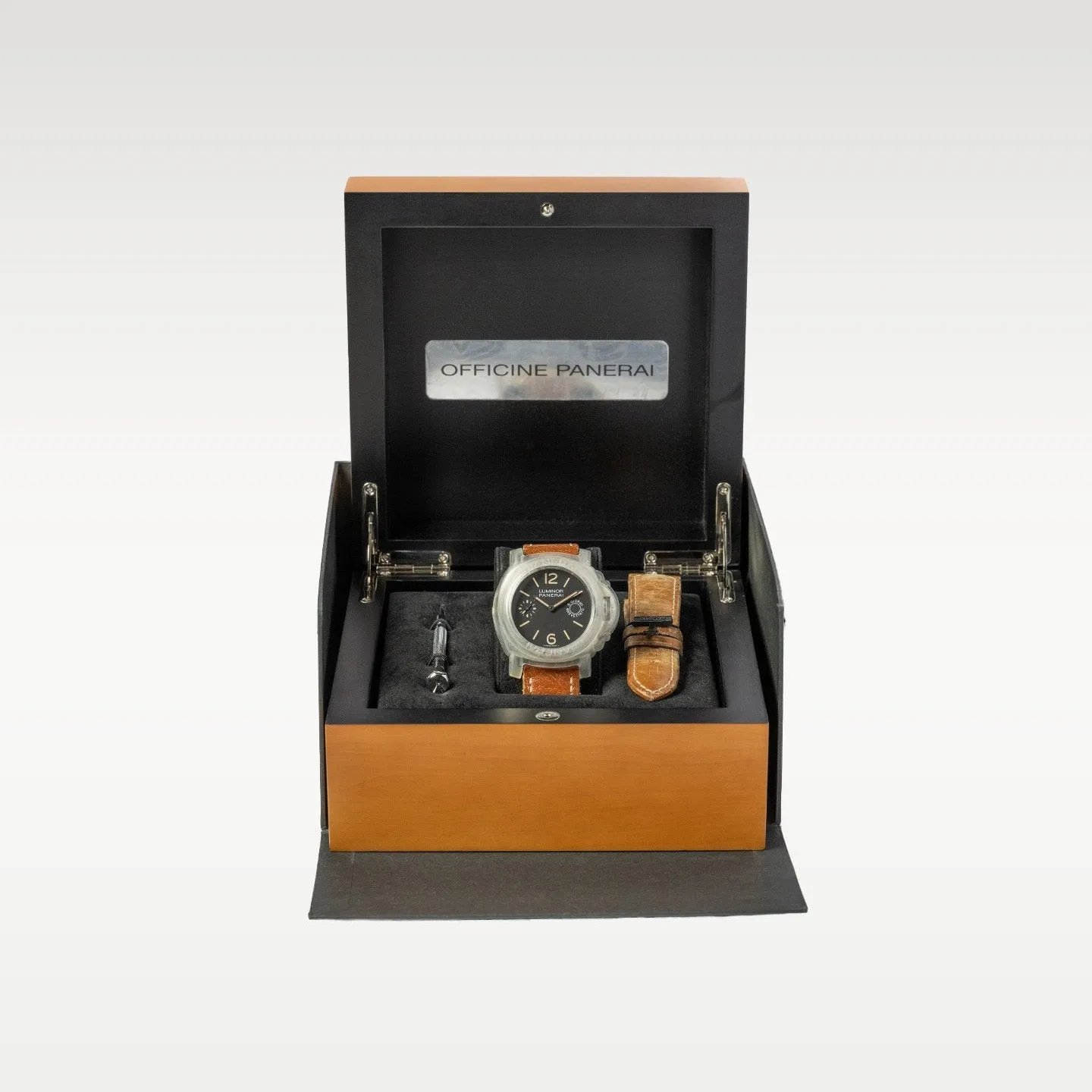 Panerai Luminor Marina 8 Days PAM00590