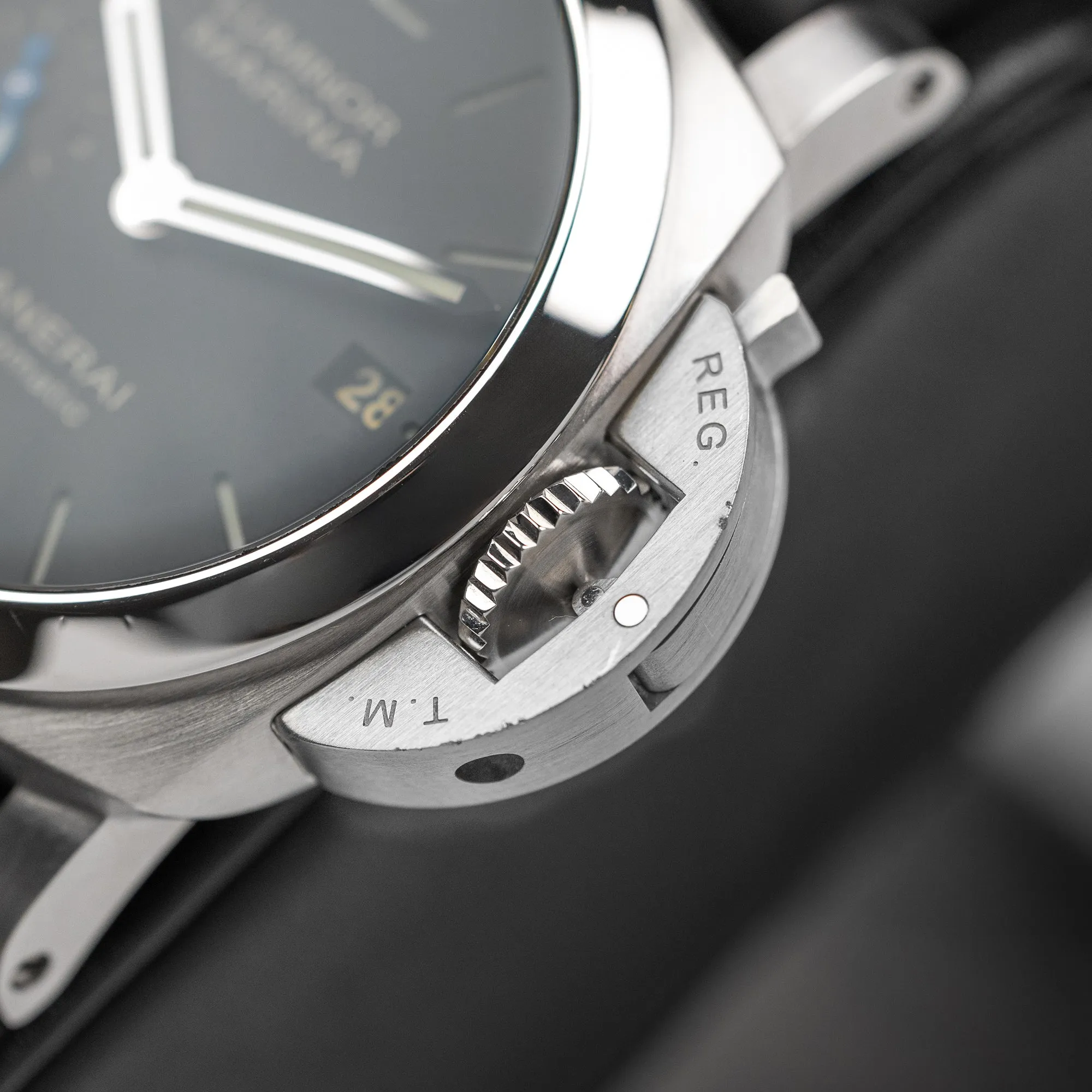 Panerai Luminor PAM01372