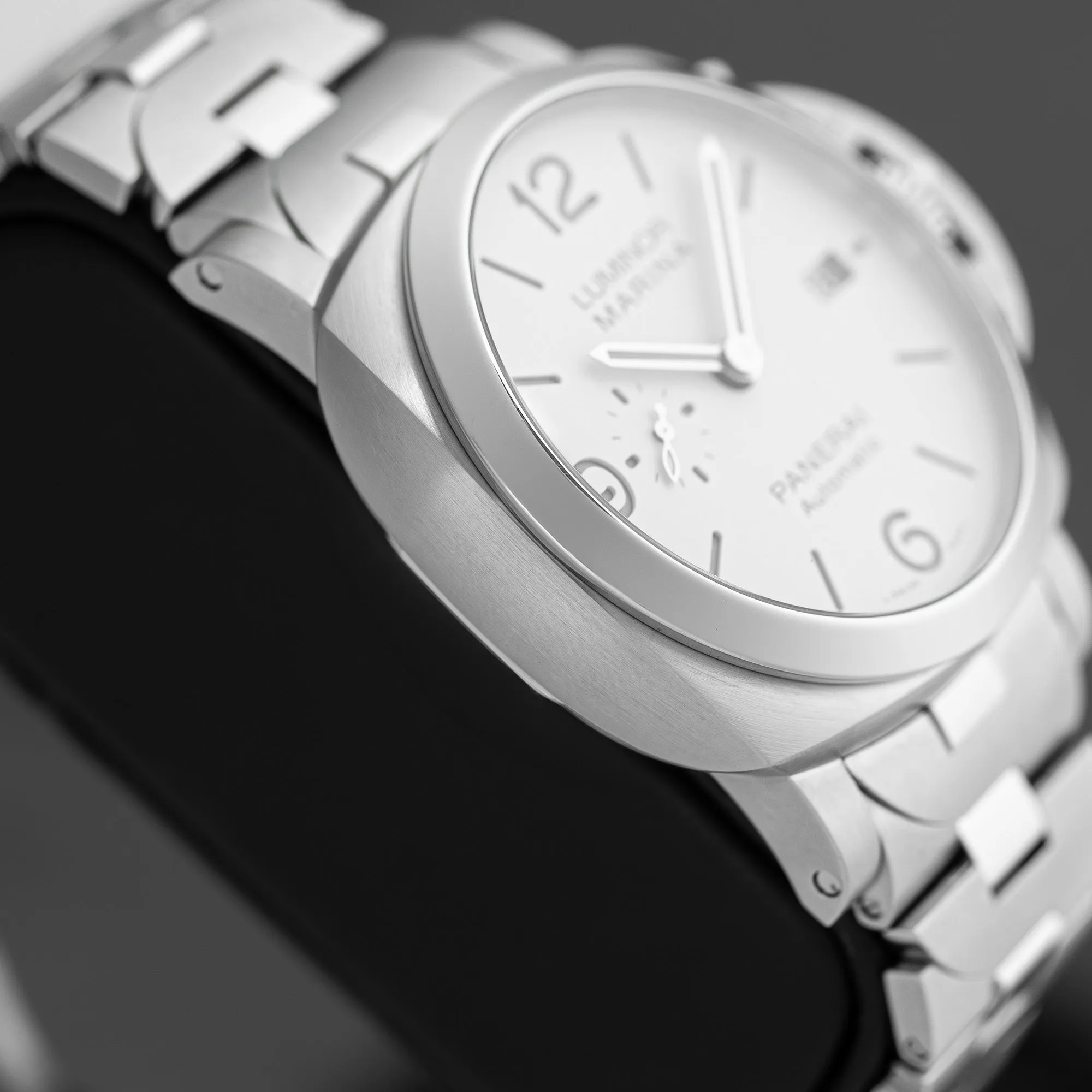 Panerai Luminor PAM01564