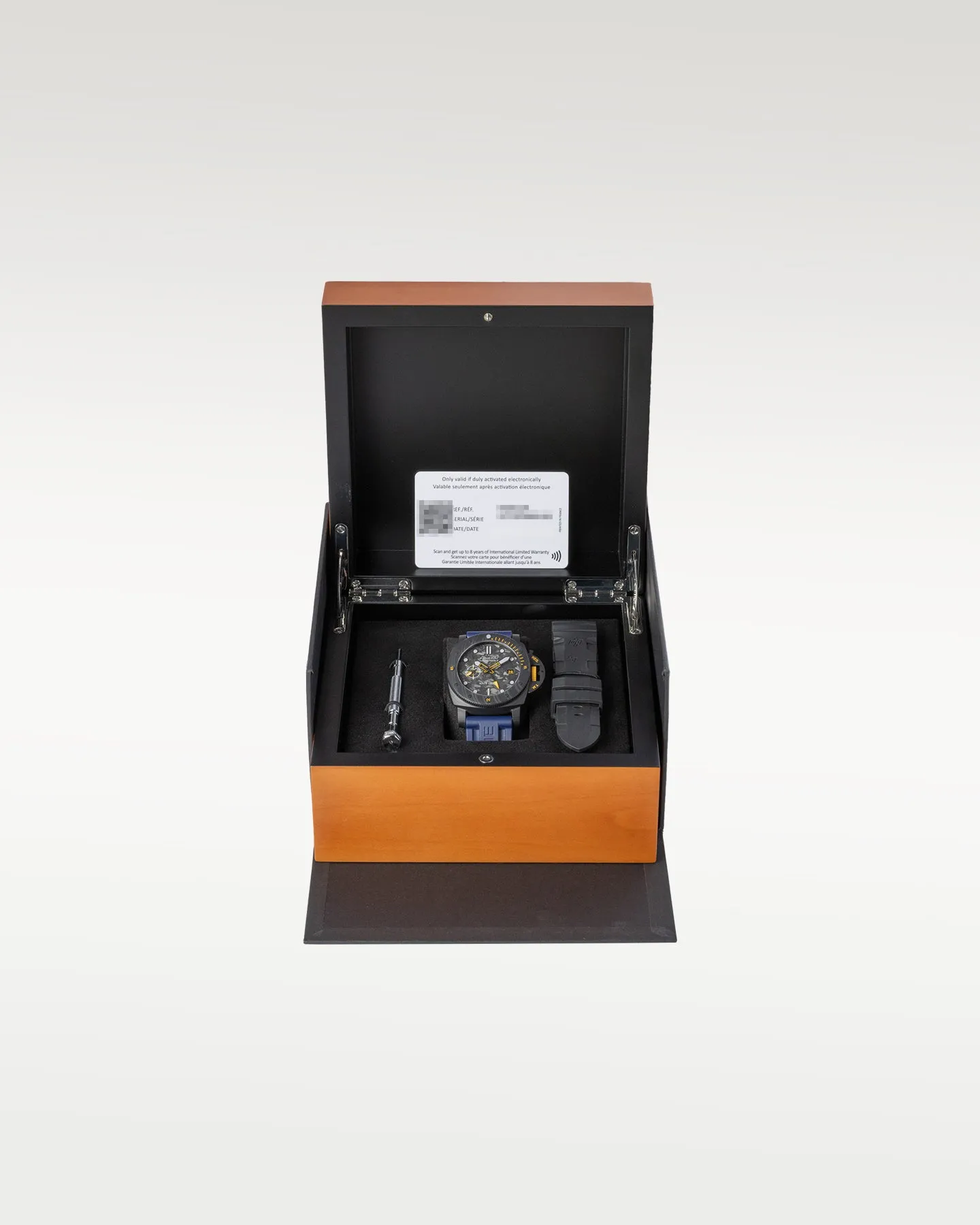 Panerai Submersible GMT Carbotech Navy Seals PAM 01324