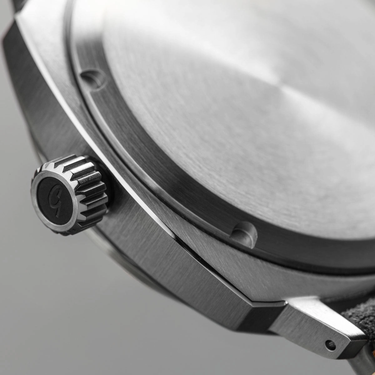 Pioneer Classic Edition Graphite Grey