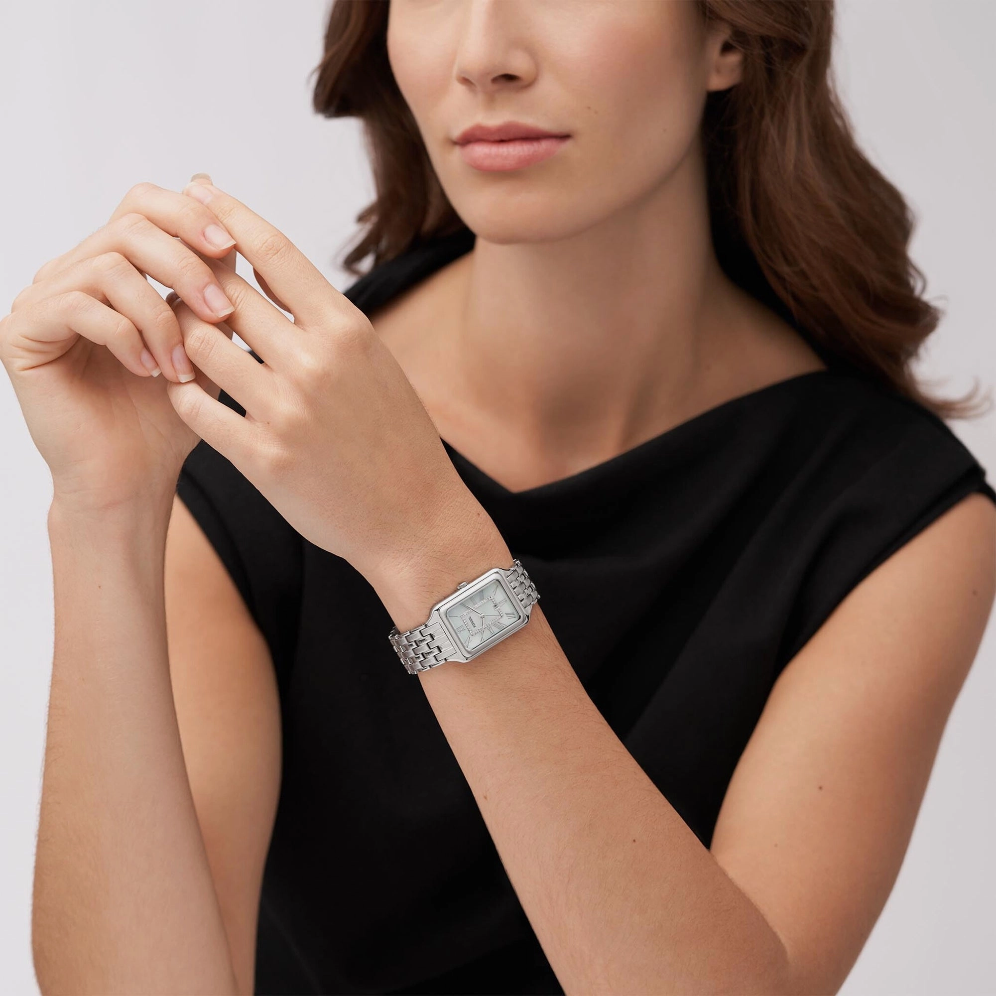 Raquel Women Quartz Silver Dial Analog Stainless Steel Watch ES5306
