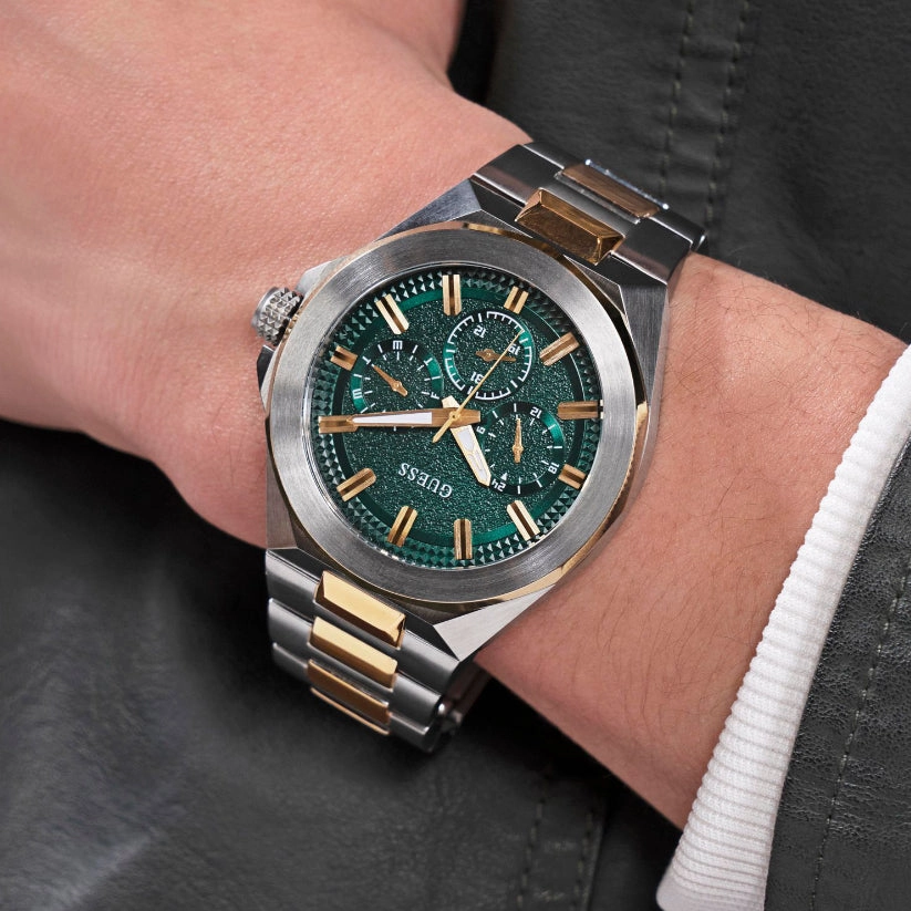Resistance Men Quartz Green Dial Multi-Function Stainless Steel Watch GW0798G3