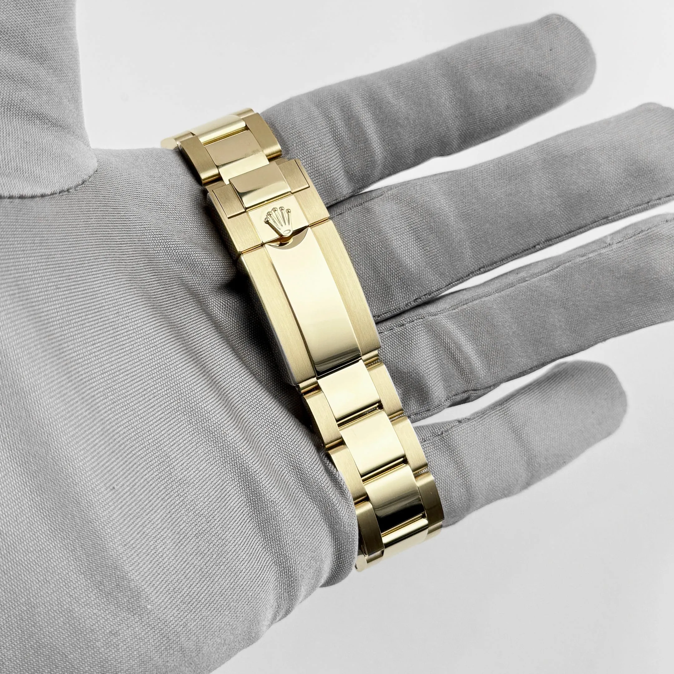 Rolex Daytona 116508 Yellow Gold White Dial (2021)