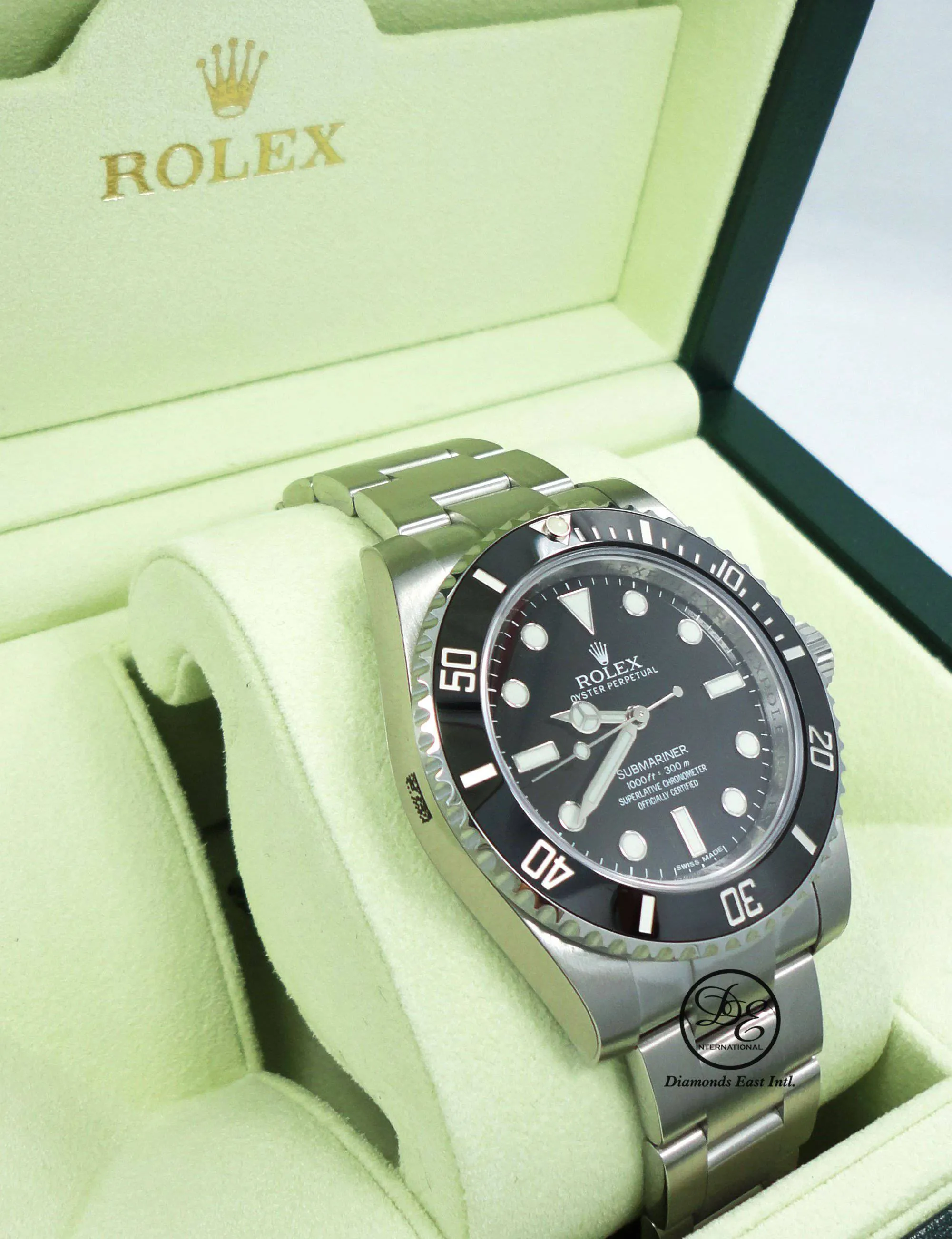 Rolex Oyster Perpetual Submariner 114060  (No Date) UNWORN