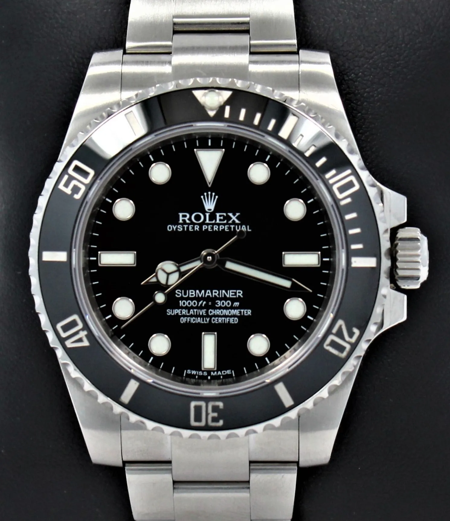Rolex Oyster Perpetual Submariner 114060  (No Date) UNWORN