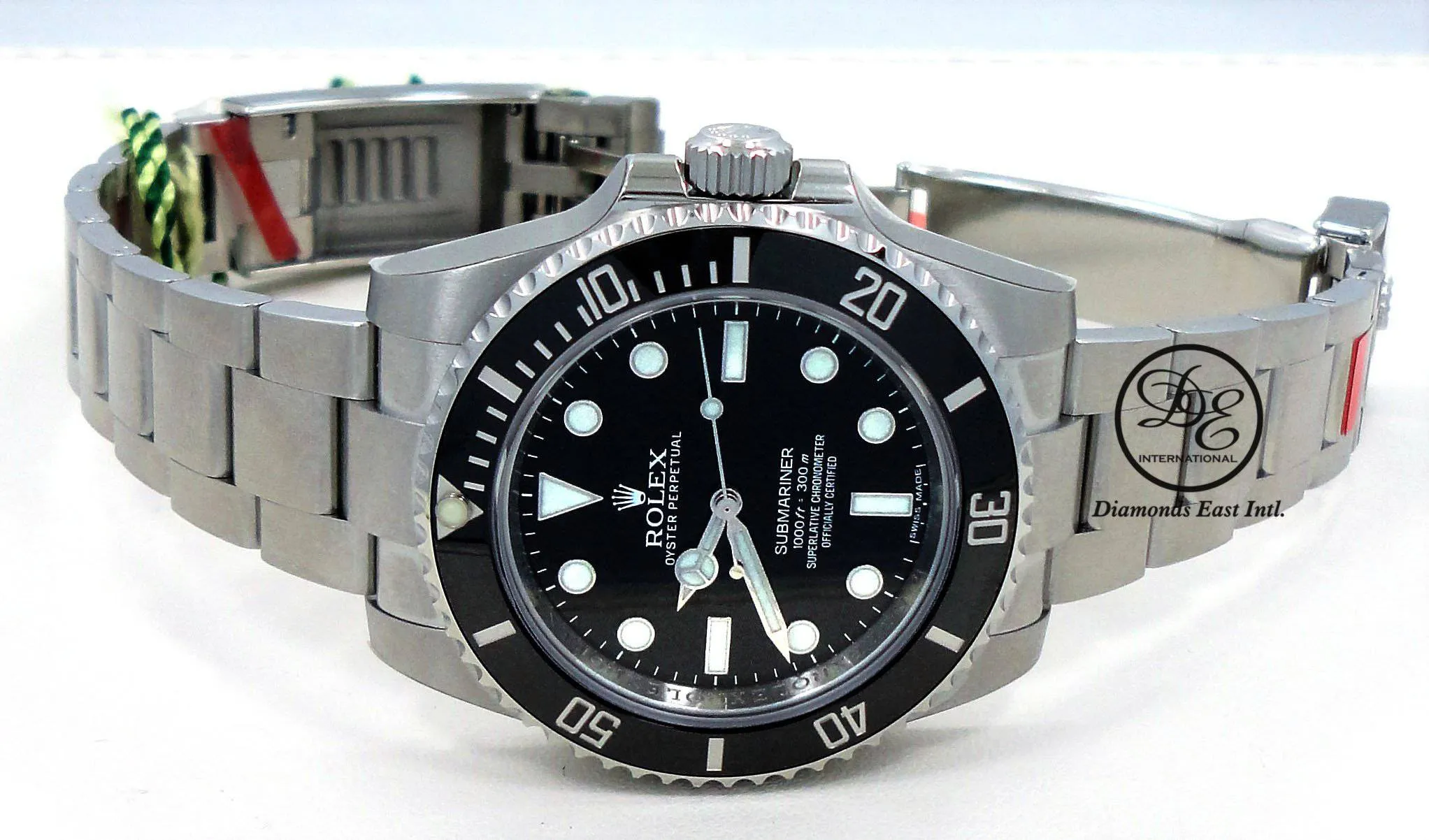 Rolex Oyster Perpetual Submariner 114060  (No Date) UNWORN