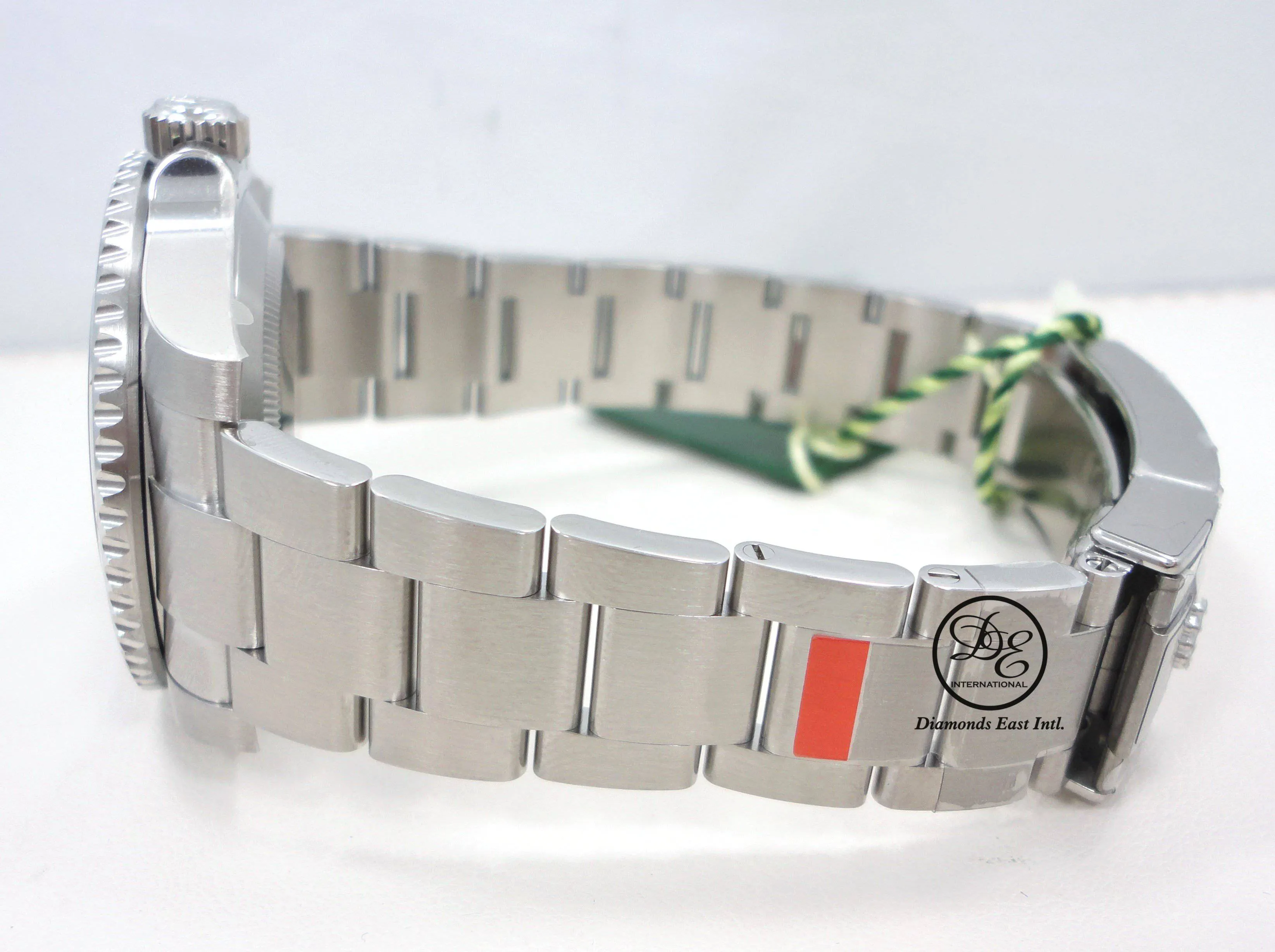 Rolex Oyster Perpetual Submariner 114060  (No Date) UNWORN
