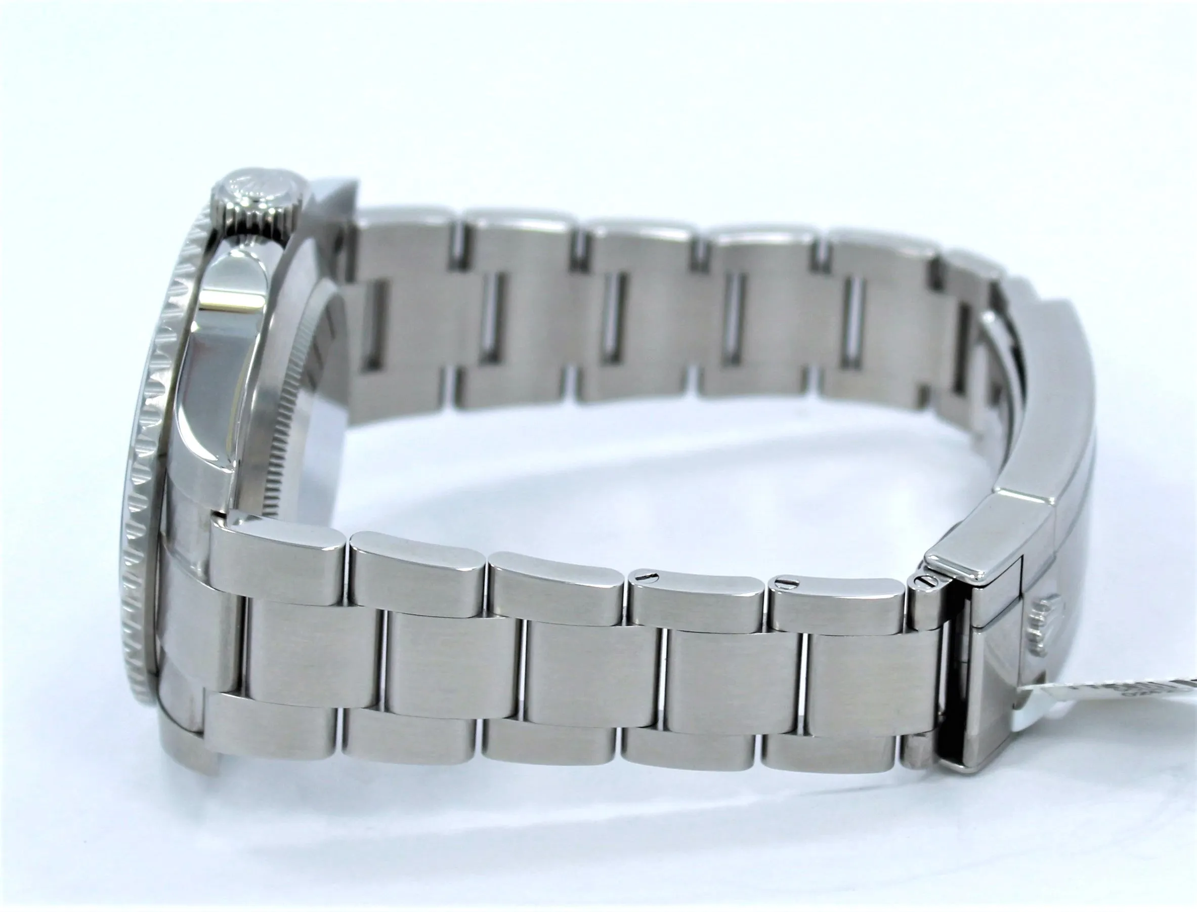 Rolex Oyster Perpetual Submariner 114060 (No Date)