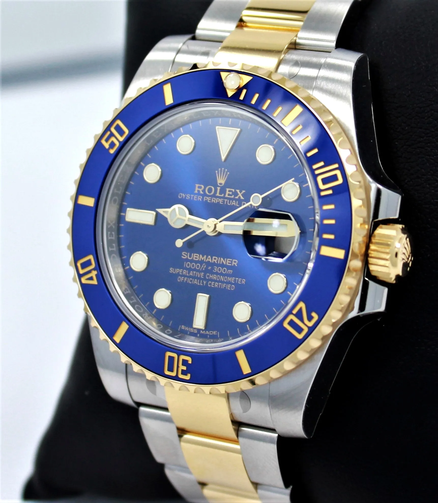 Rolex Oyster Perpetual Submariner Date 116613LB (Unworn)