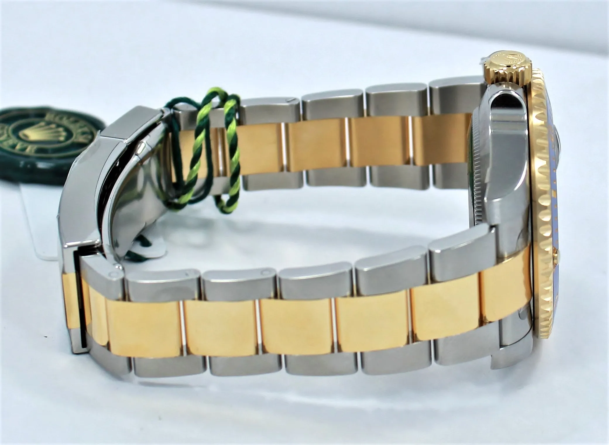 Rolex Oyster Perpetual Submariner Date 116613LB (Unworn)