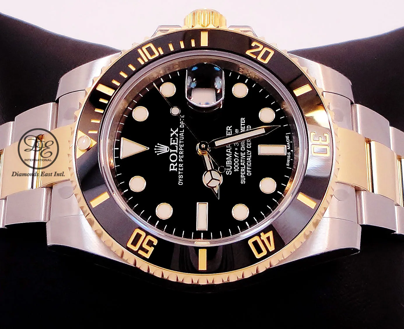 Rolex Oyster Perpetual Submariner Date 116613LN UNWORN