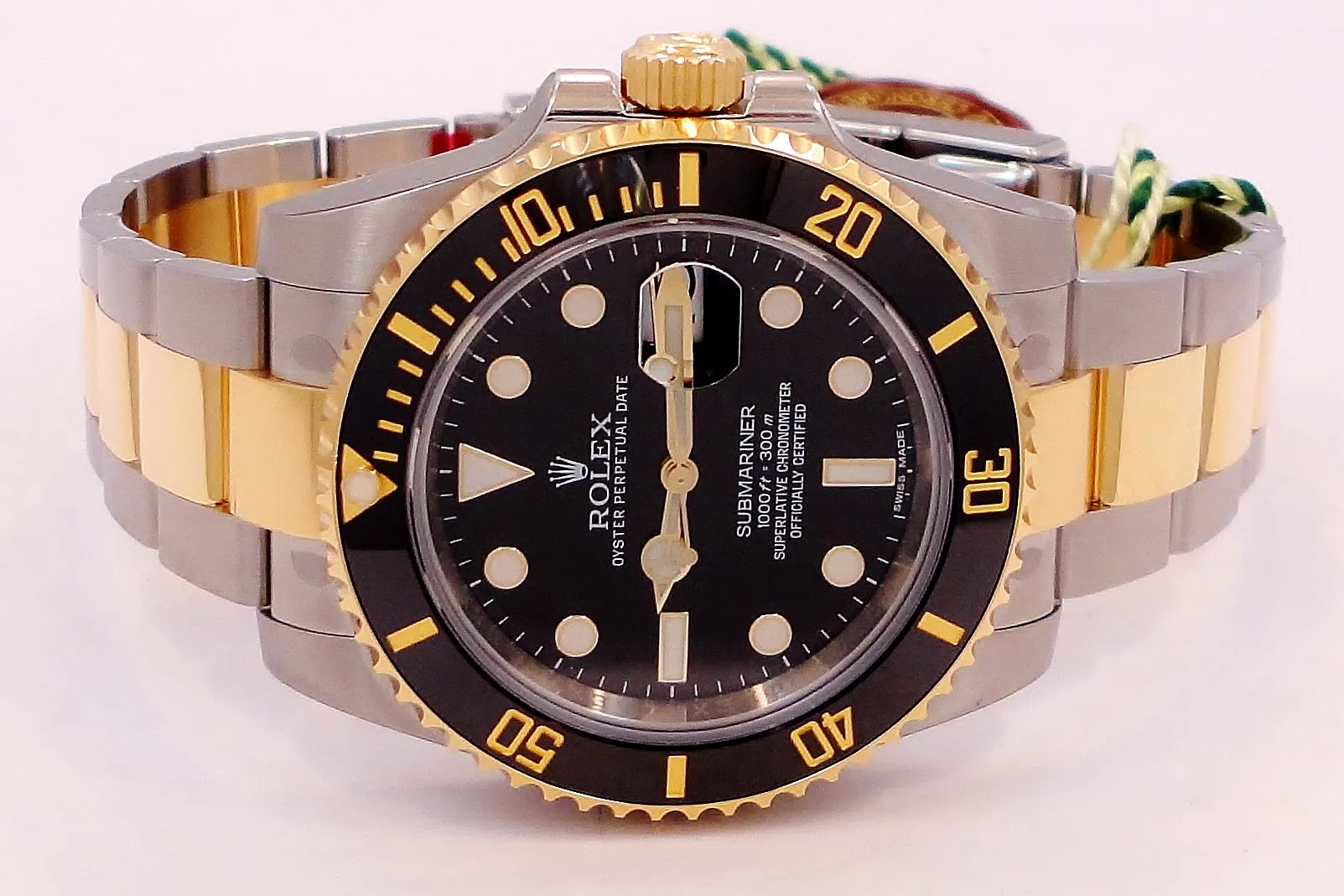 Rolex Oyster Perpetual Submariner Date 116613LN UNWORN