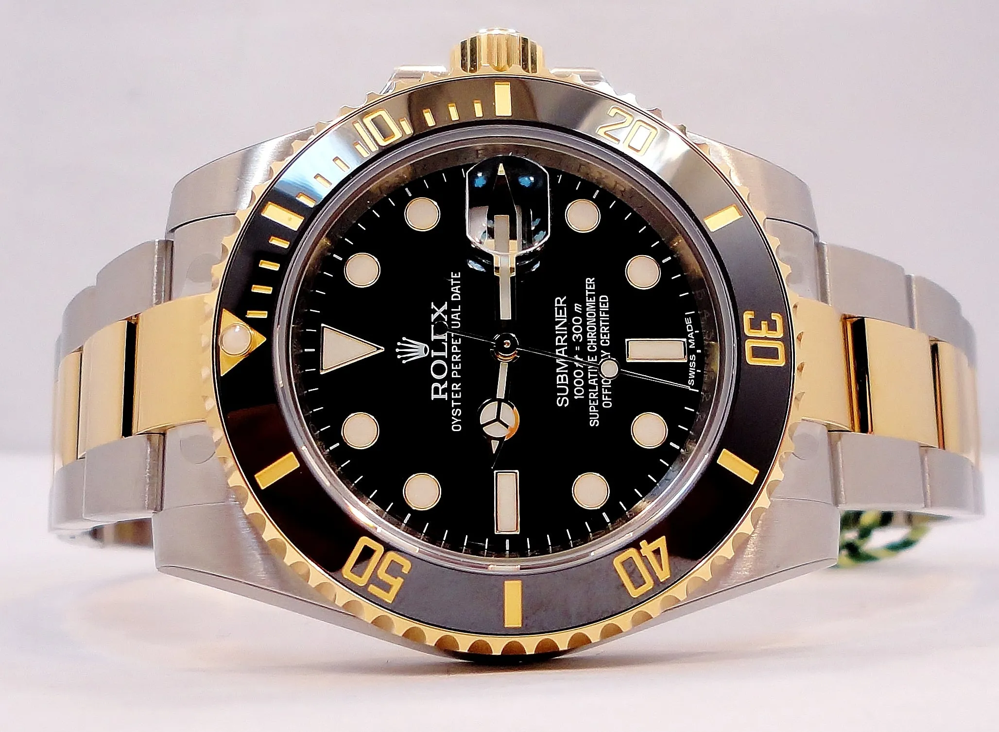 Rolex Oyster Perpetual Submariner Date 116613LN UNWORN