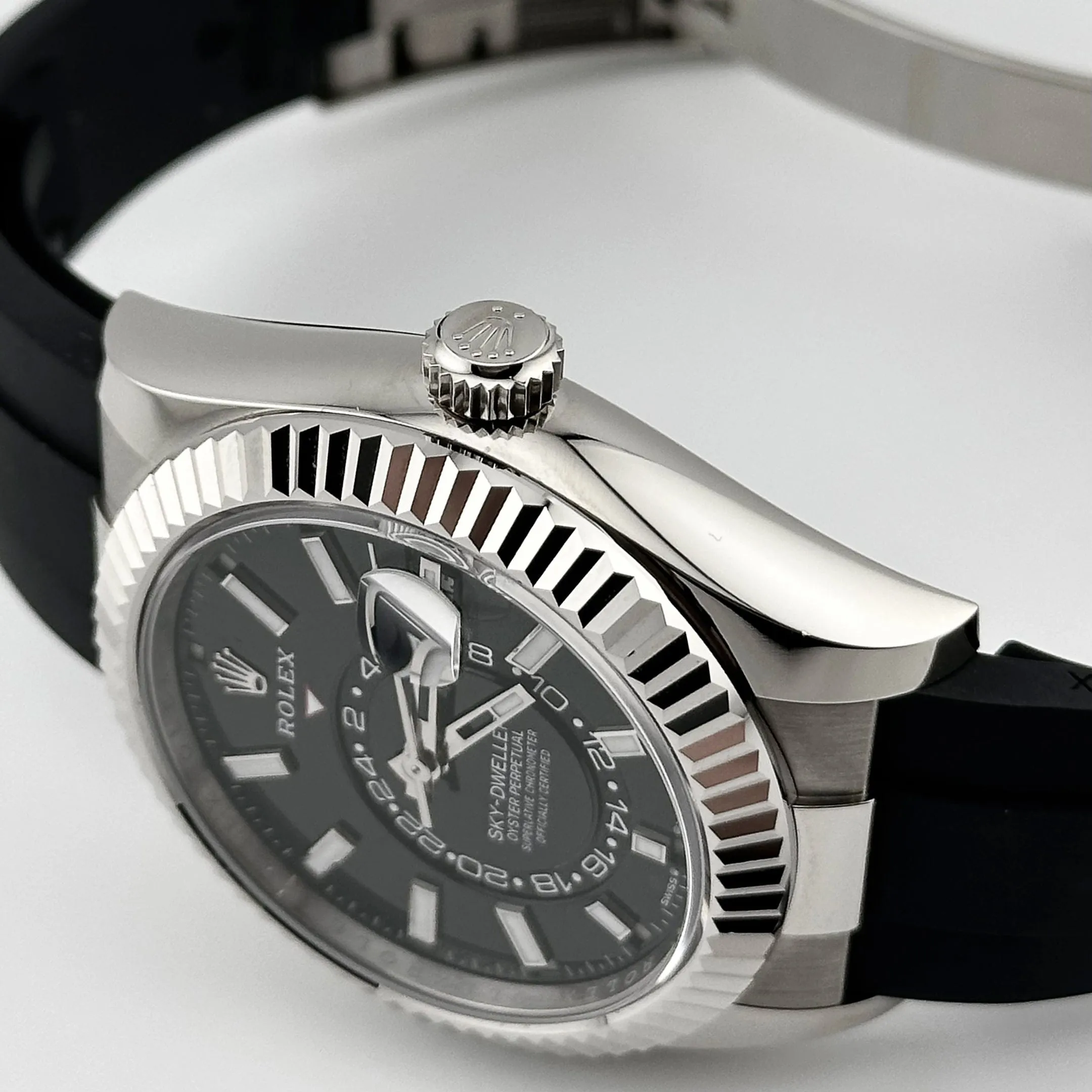 Rolex Sky-Dweller 336239 White Gold Black Dial Oysterflex (2025)