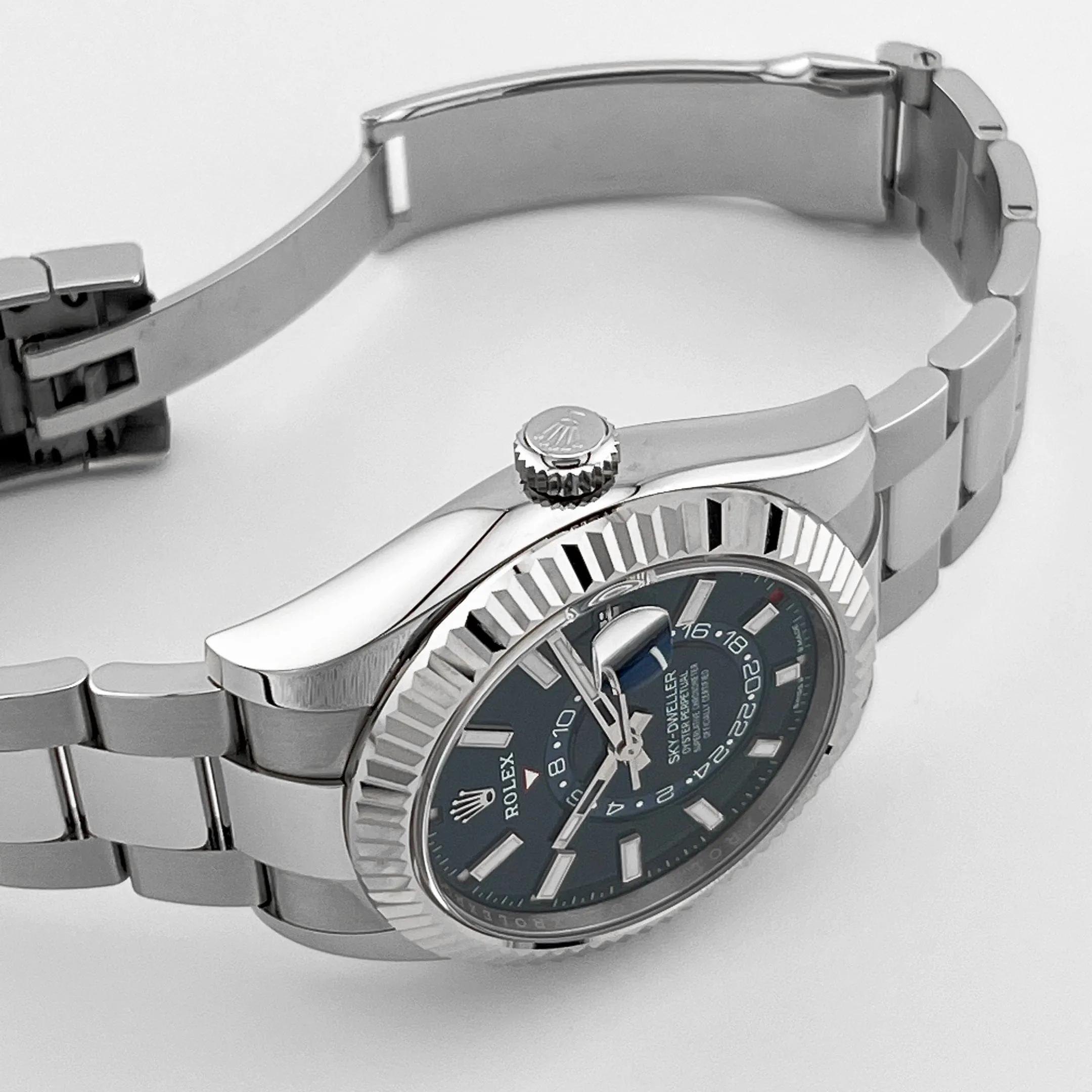 Rolex Sky-Dweller 336934 Stainless Steel Blue Dial Oyster (2024)