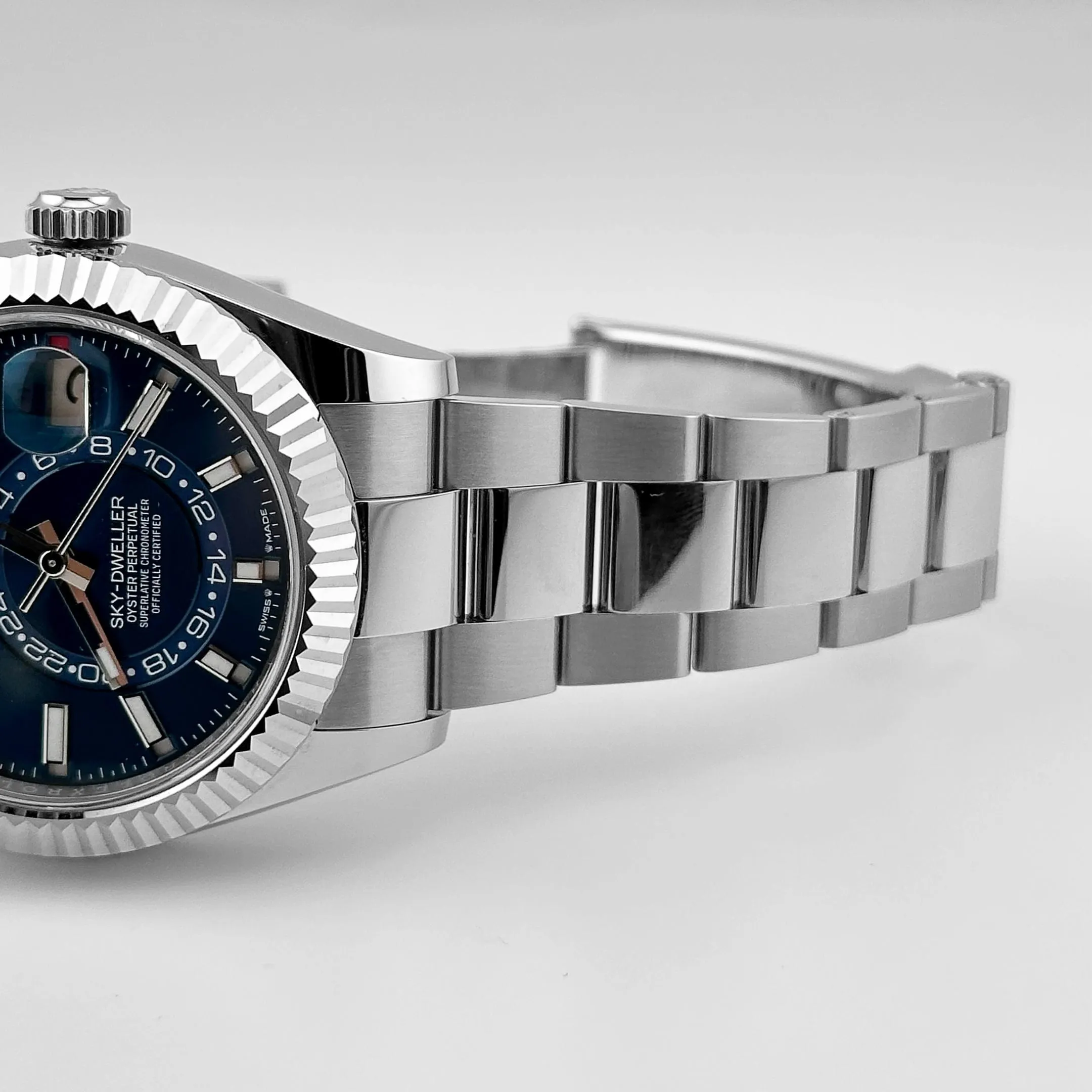 Rolex Sky-Dweller 336934 Stainless Steel Blue Dial Oyster (2025)