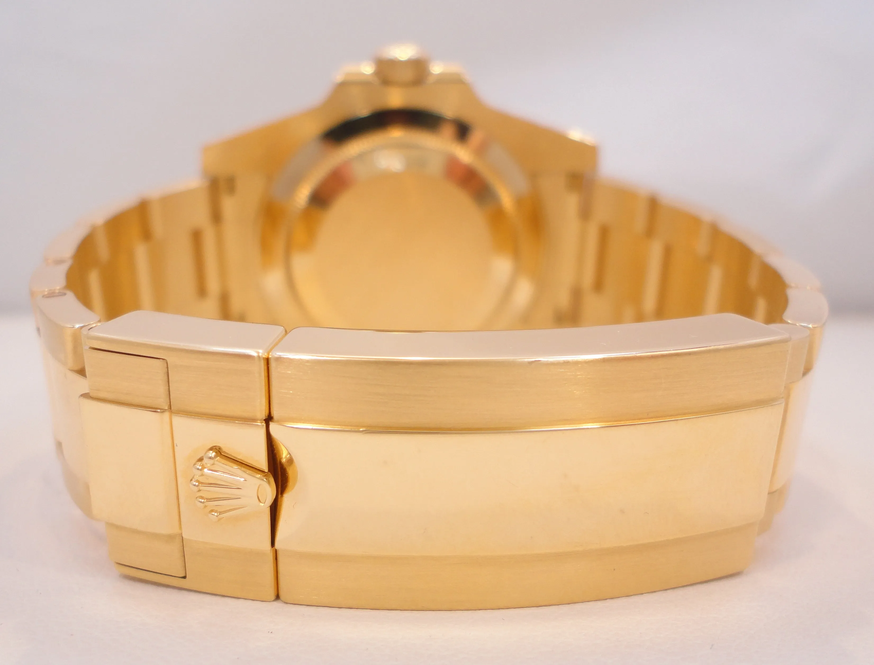 Rolex Submariner 116618LN Date Oyster Perpetual 18k yellow gold BOX/PAPERS