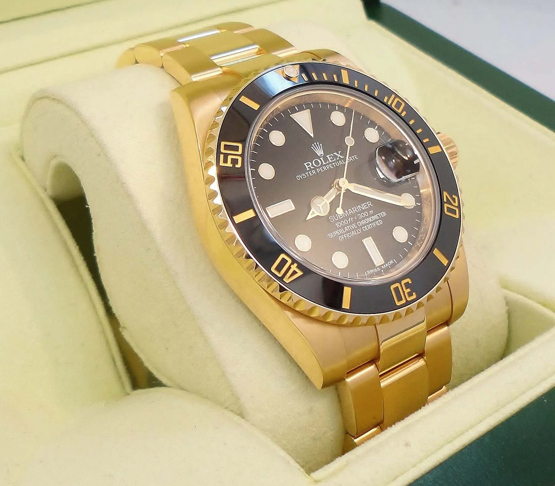 Rolex Submariner 116618LN Date Oyster Perpetual 18k yellow gold BOX/PAPERS