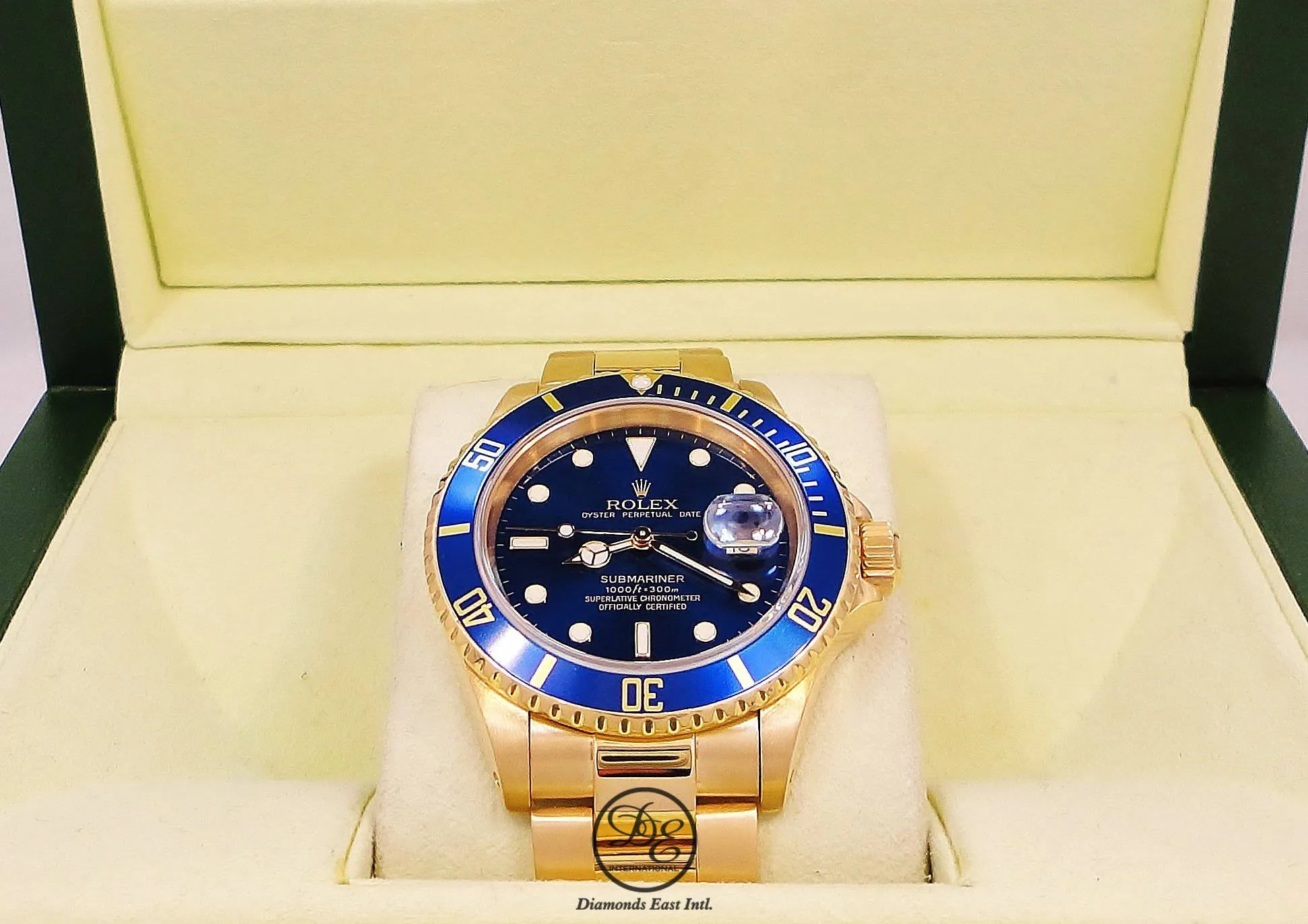 ROLEX Submariner 16618 18k Yellow Gold Oyster Blue Dial & Bezel