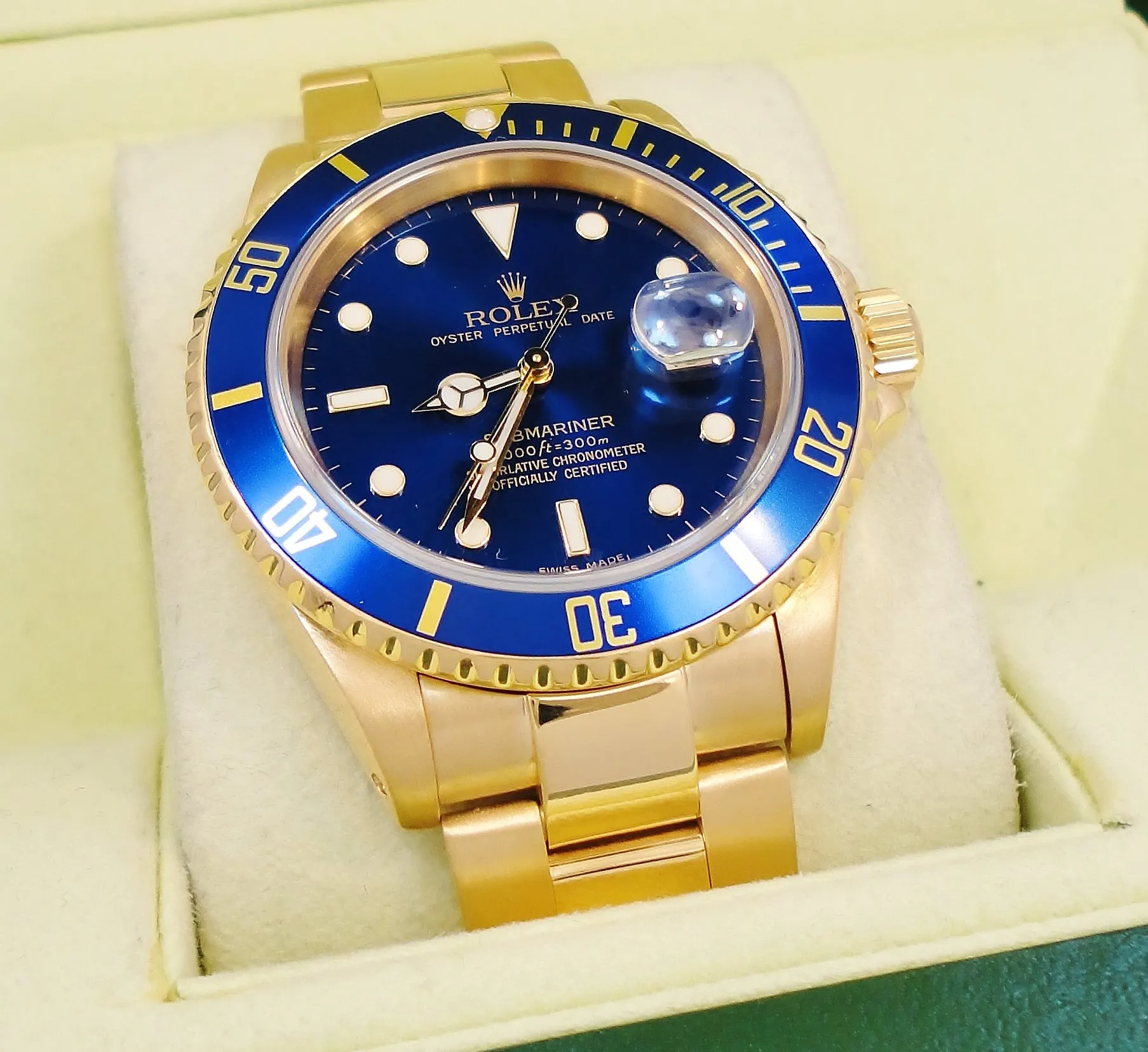 ROLEX Submariner 16618 18k Yellow Gold Oyster Blue Dial & Bezel