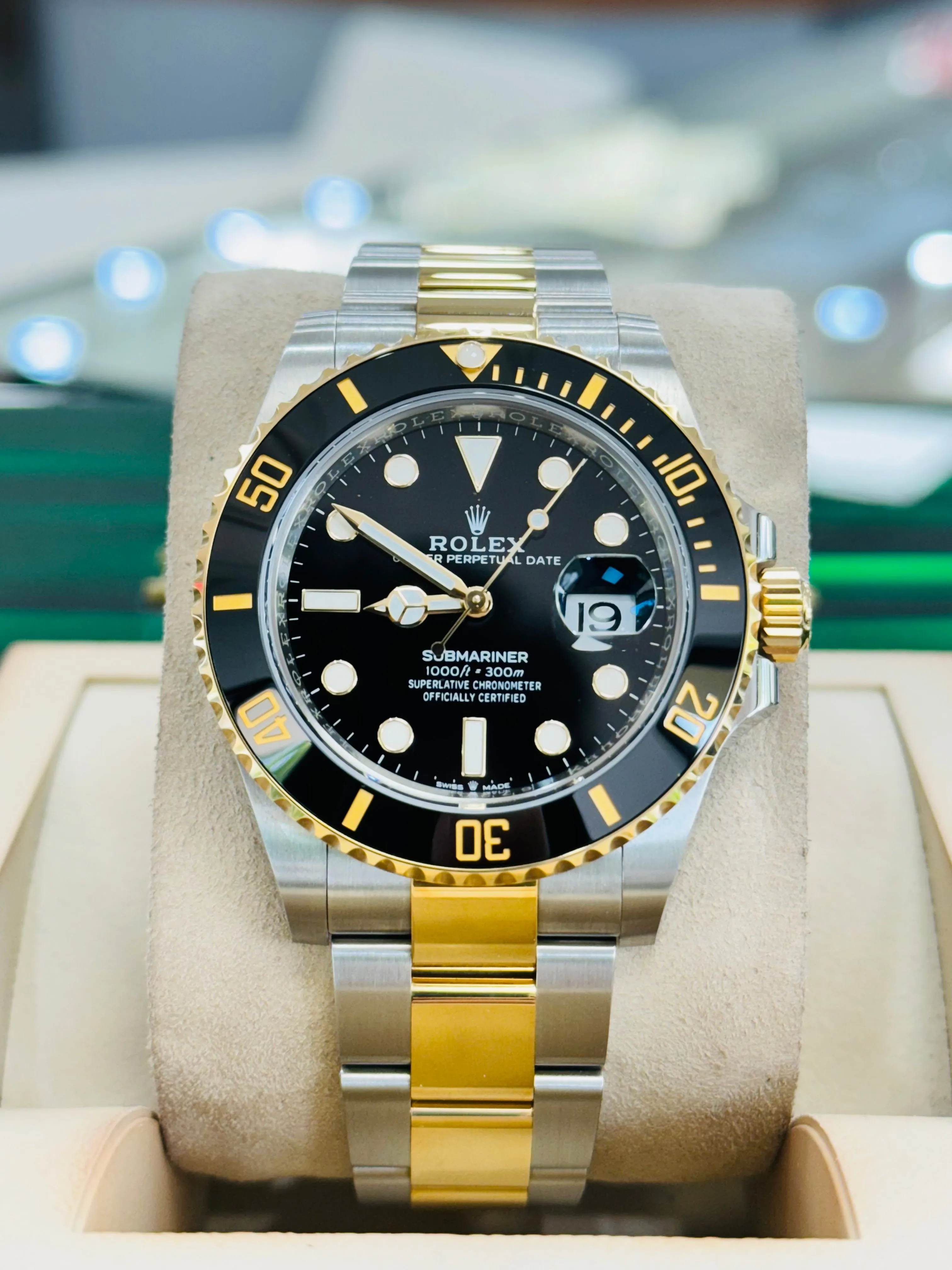 Rolex Submariner 41mm 126613LN Date Black Dial MINT Box and Papers