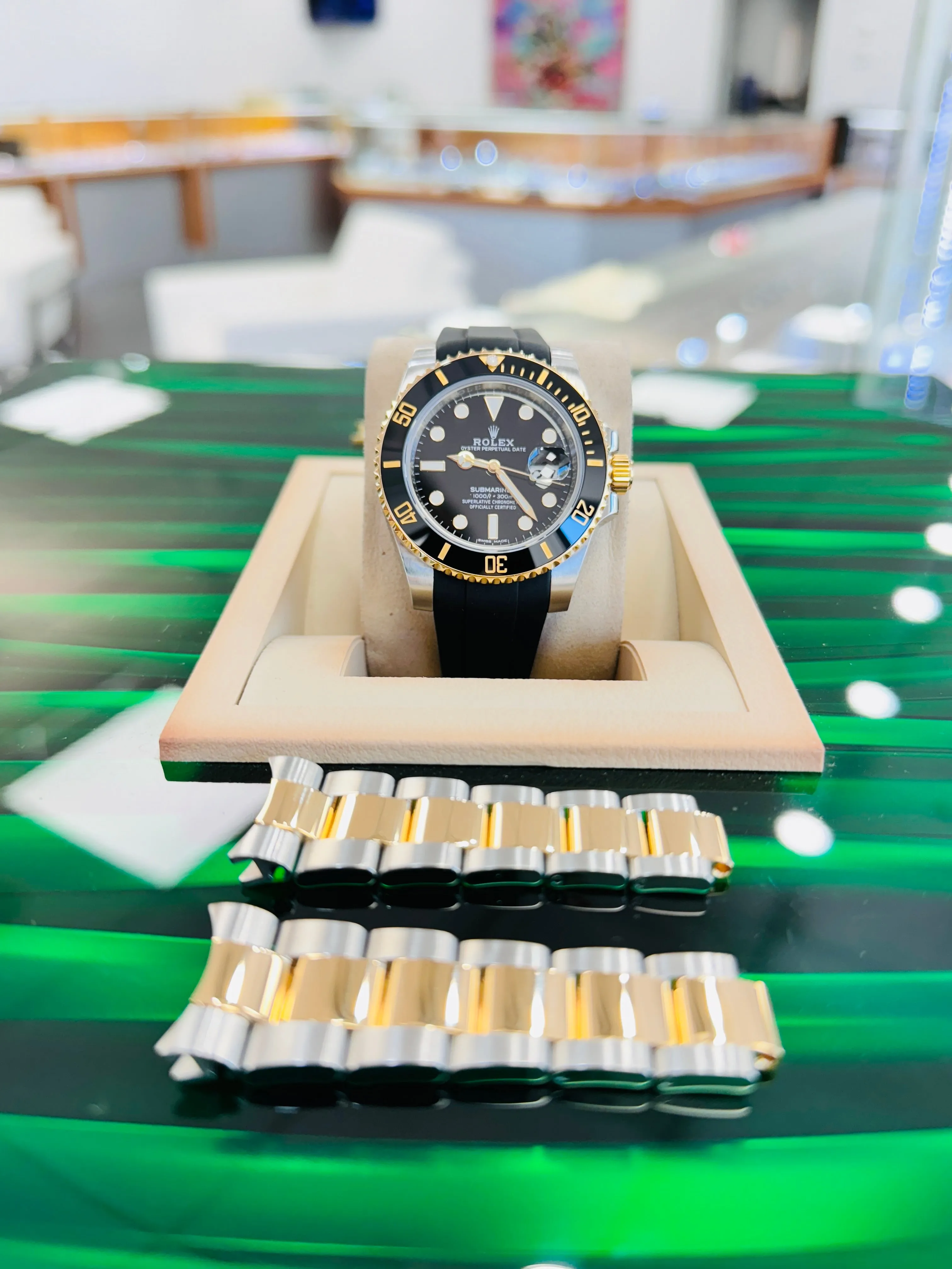 Rolex Submariner Date 116613LN 40 Black Dial Rubber B   Original OYSTER STEEL/GOLD BAND Watch Box/Paper