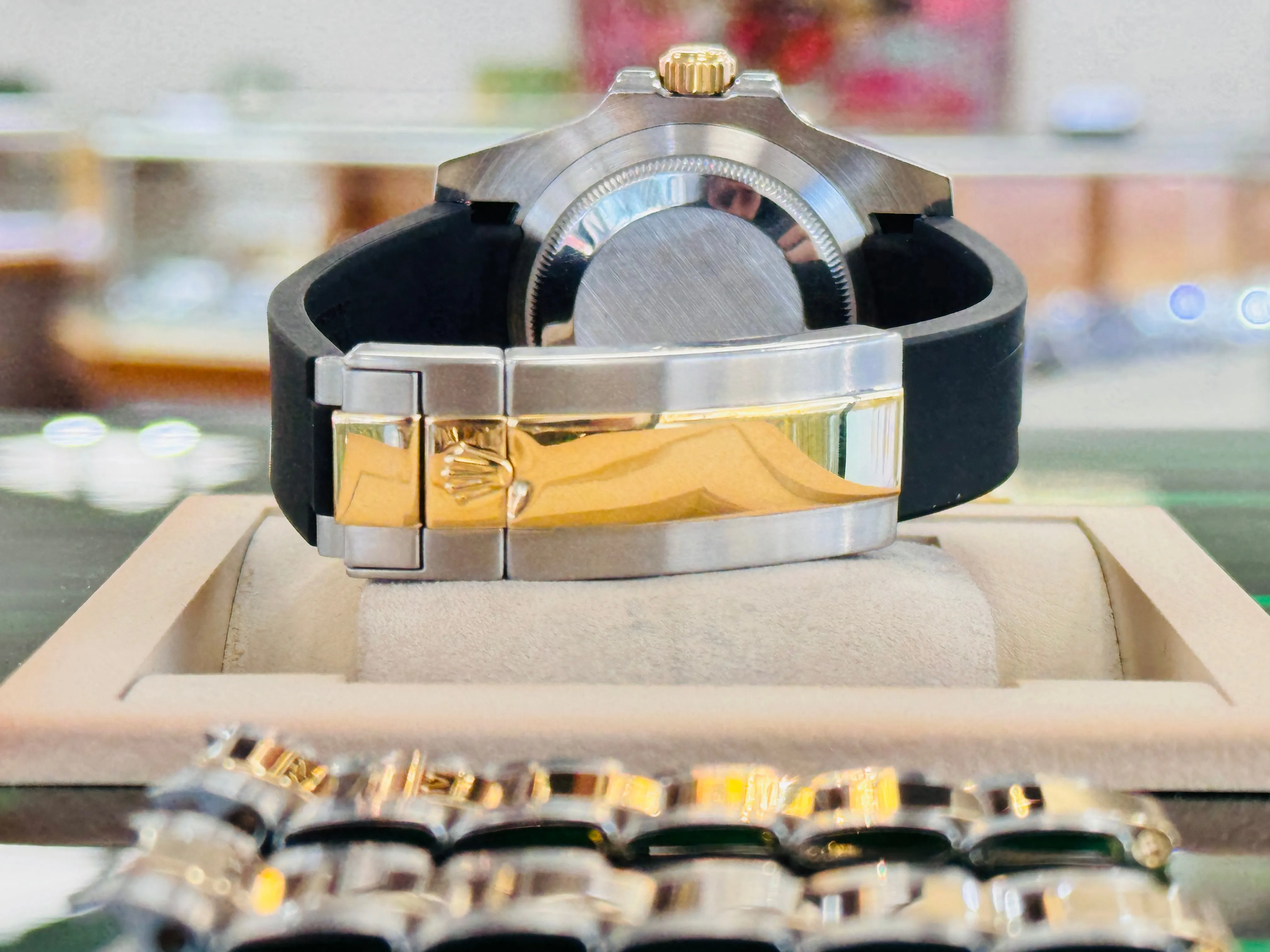 Rolex Submariner Date 116613LN 40 Black Dial Rubber B   Original OYSTER STEEL/GOLD BAND Watch Box/Paper