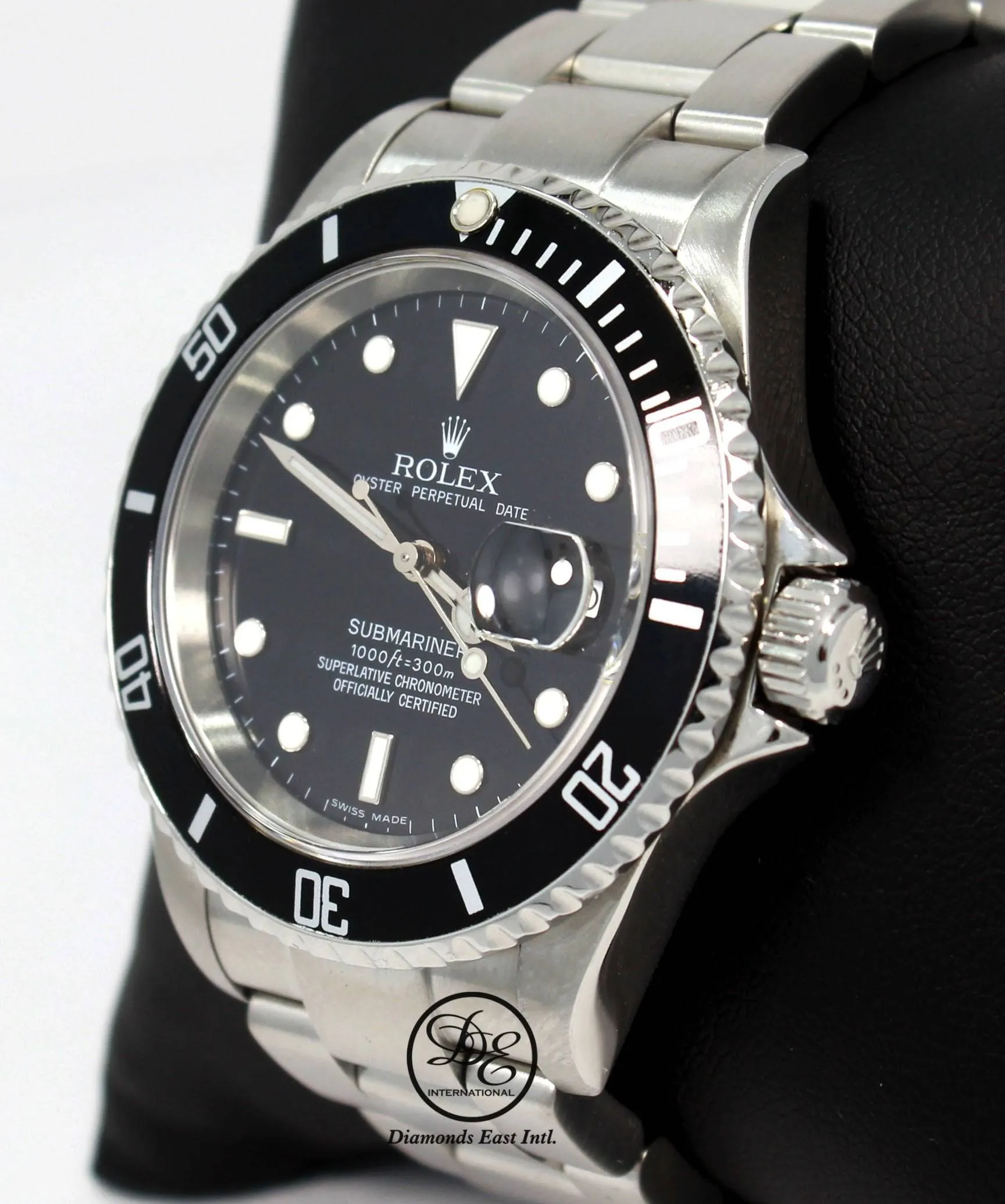 ROLEX Submariner Date 16610 NO HOLES IN CASE Oyster SS Black Dial Watch